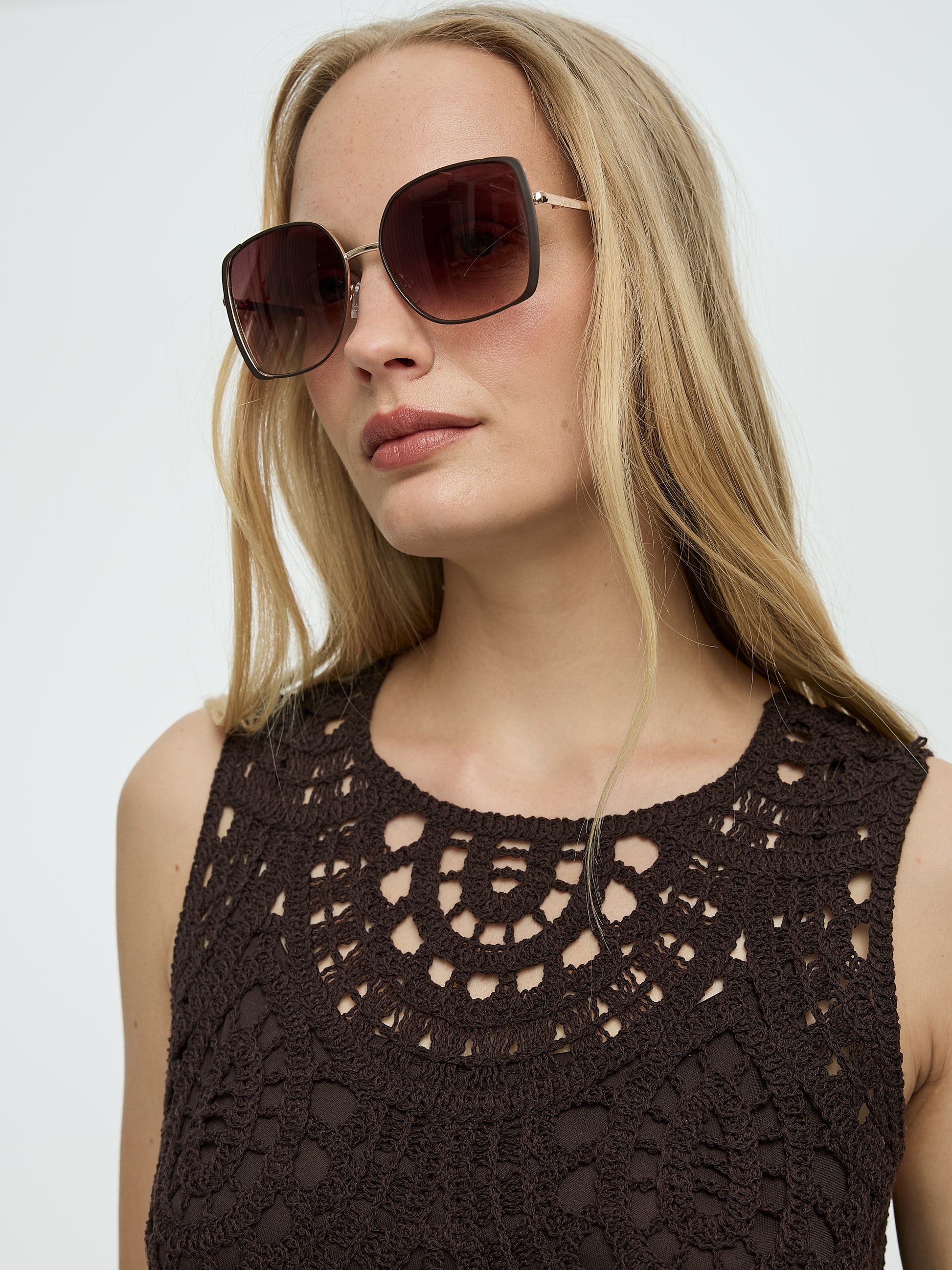 Tortoise Sunglasses with Square Frame