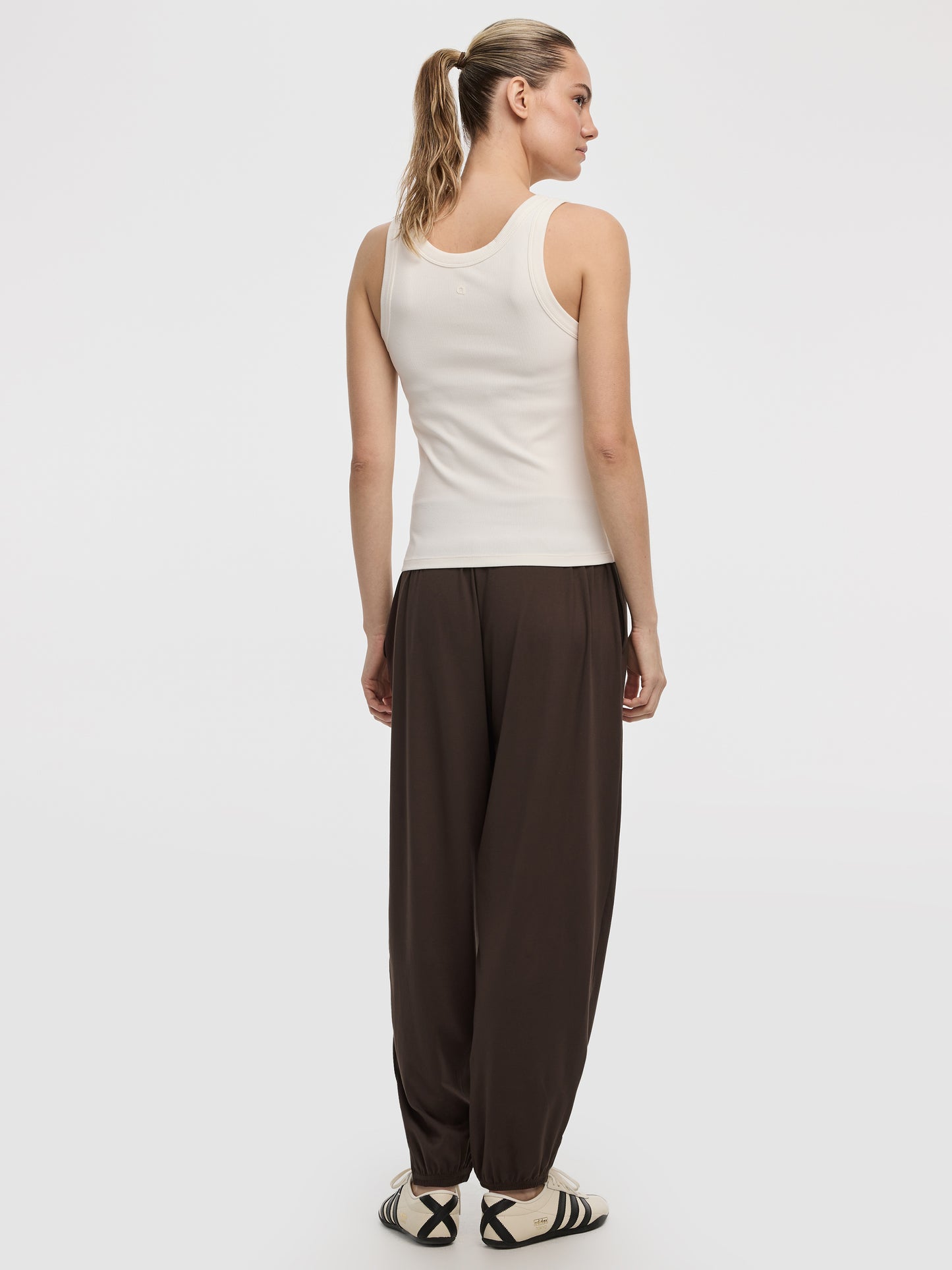 Scoop-Neck Ribbed Tank