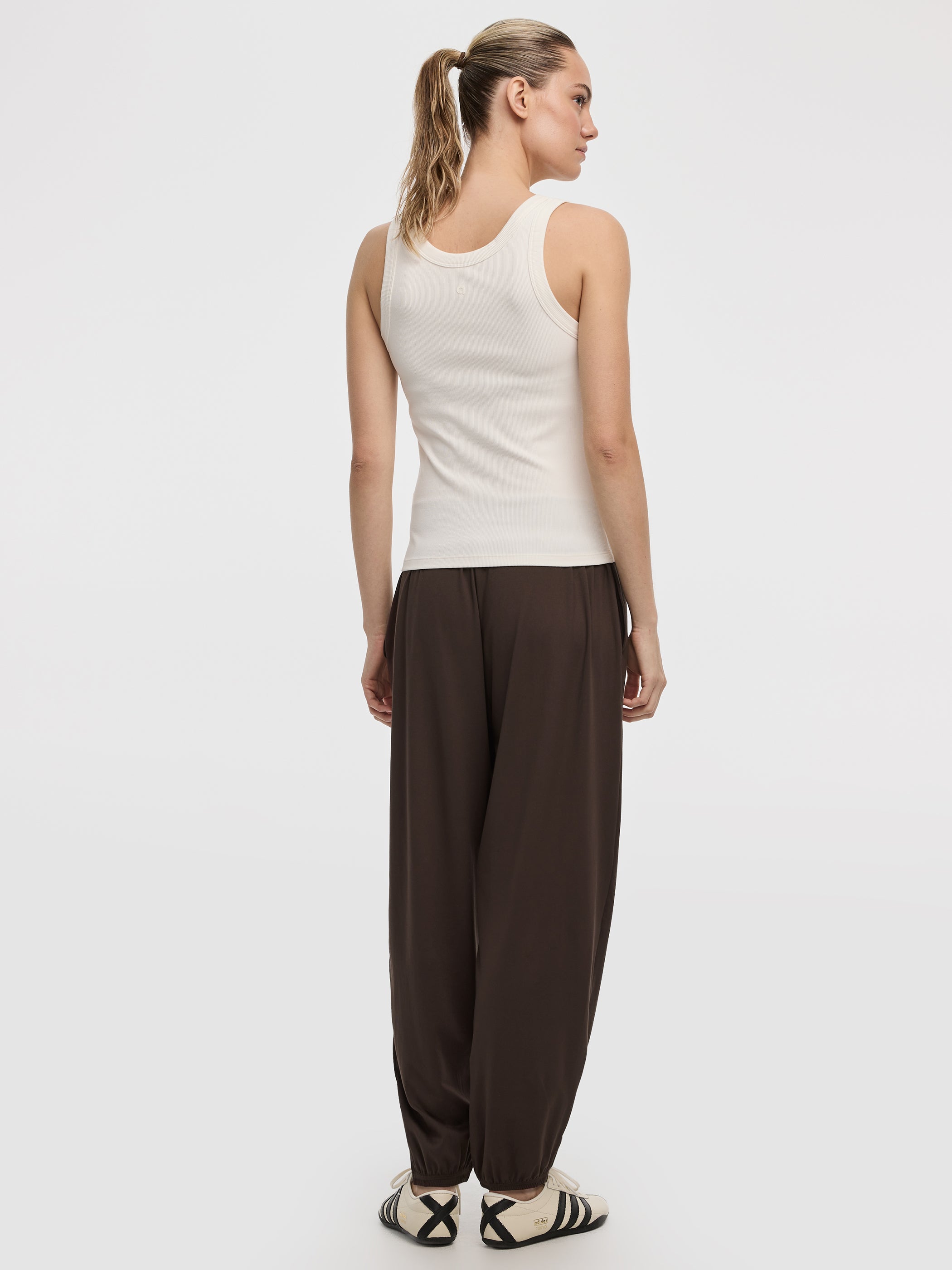 Scoop-Neck Ribbed Tank
