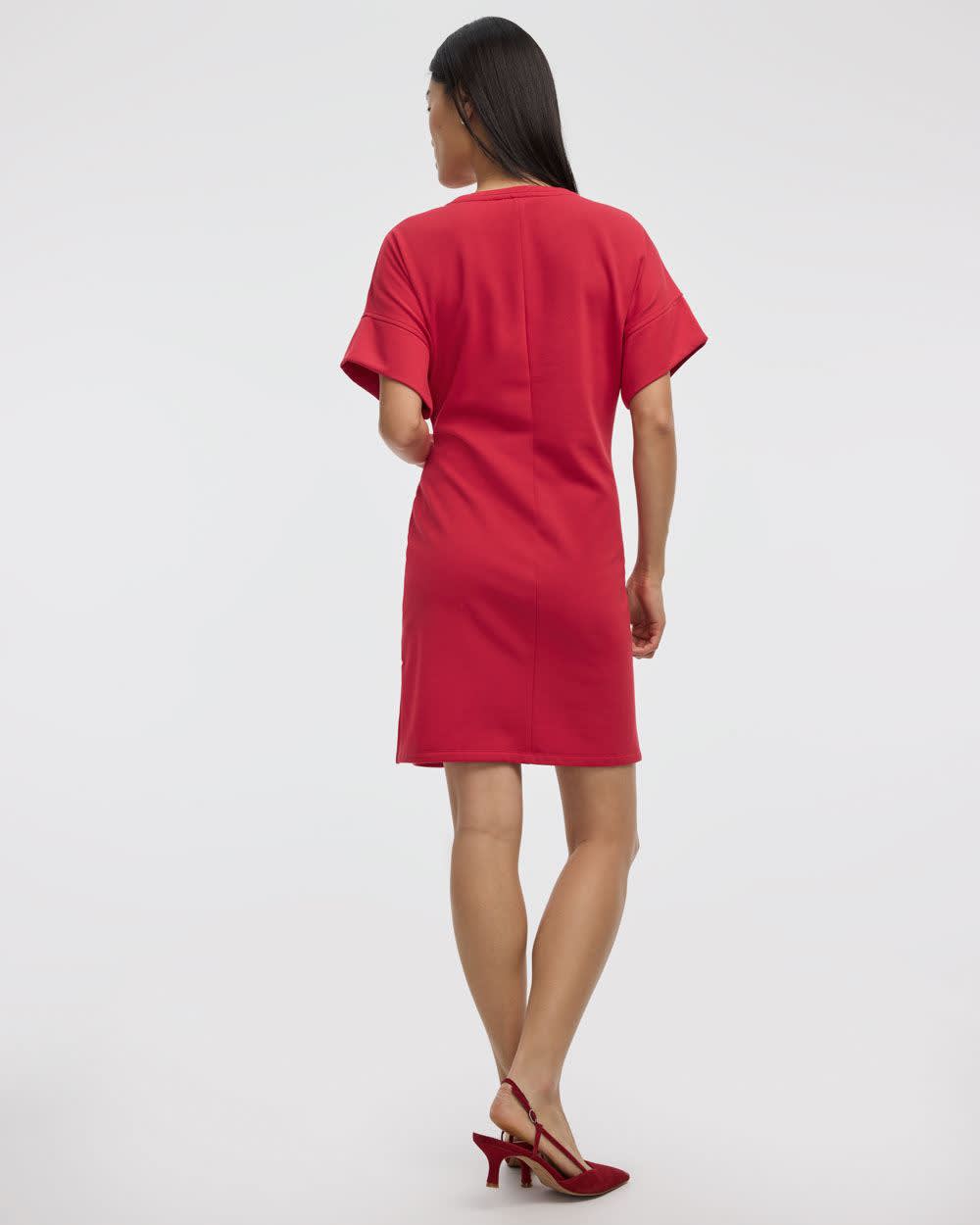 Robe ajustée à manches courtes avec détail noué