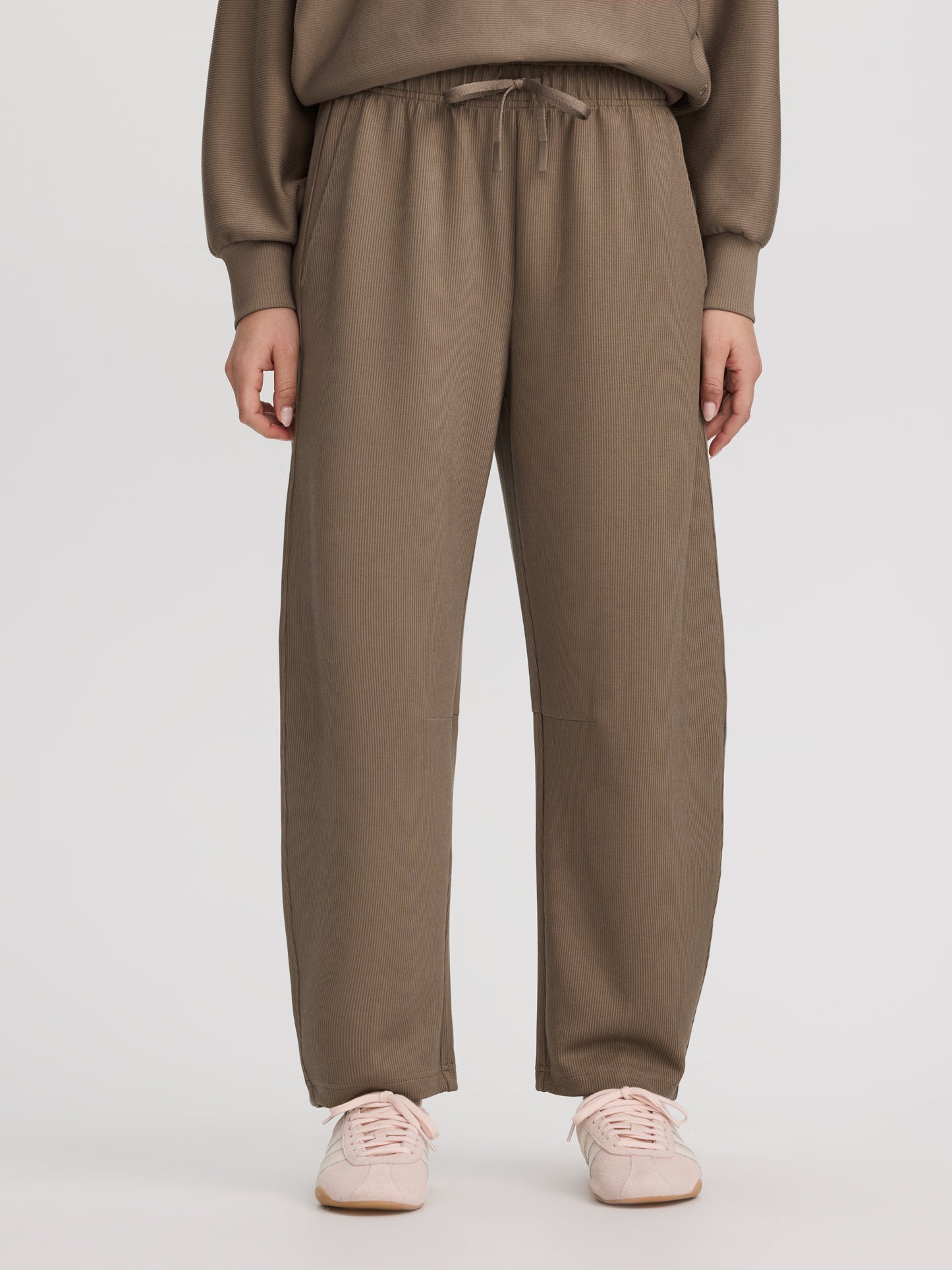 Barrel-Leg Pull-On Pant