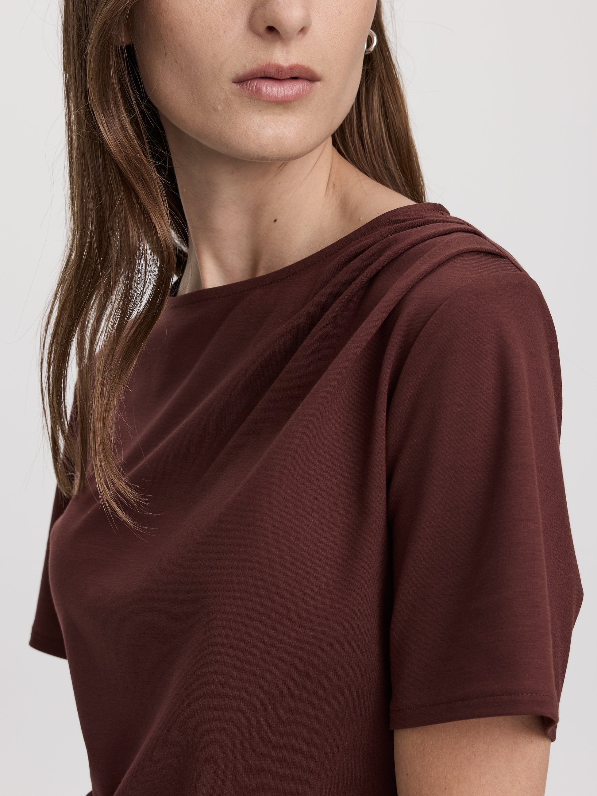 Short-Sleeve Shirred Top with Asymmetrical Hem