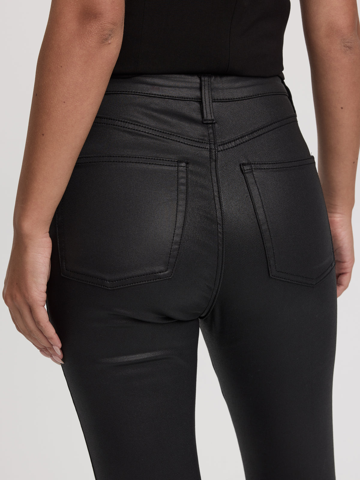 Skinny-Leg High-Rise Coated Jeans - The Signature (R)