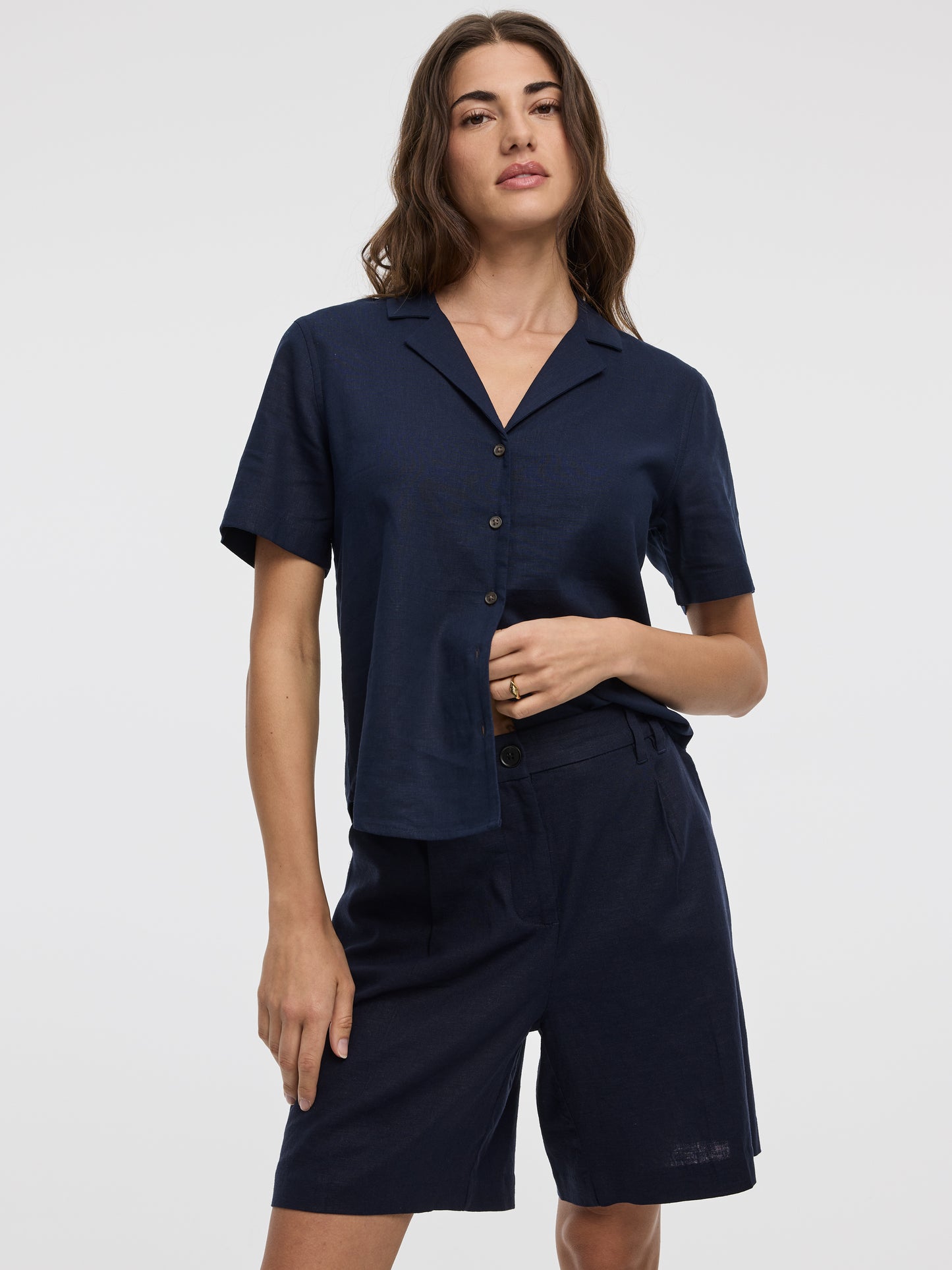 Linen-Blend High-Rise Bermuda