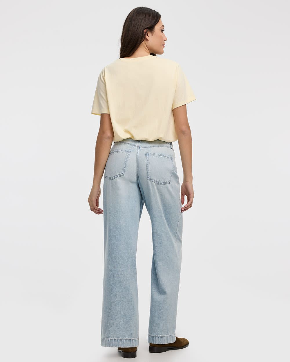 Crew-Neck Tee with Bubble Hem