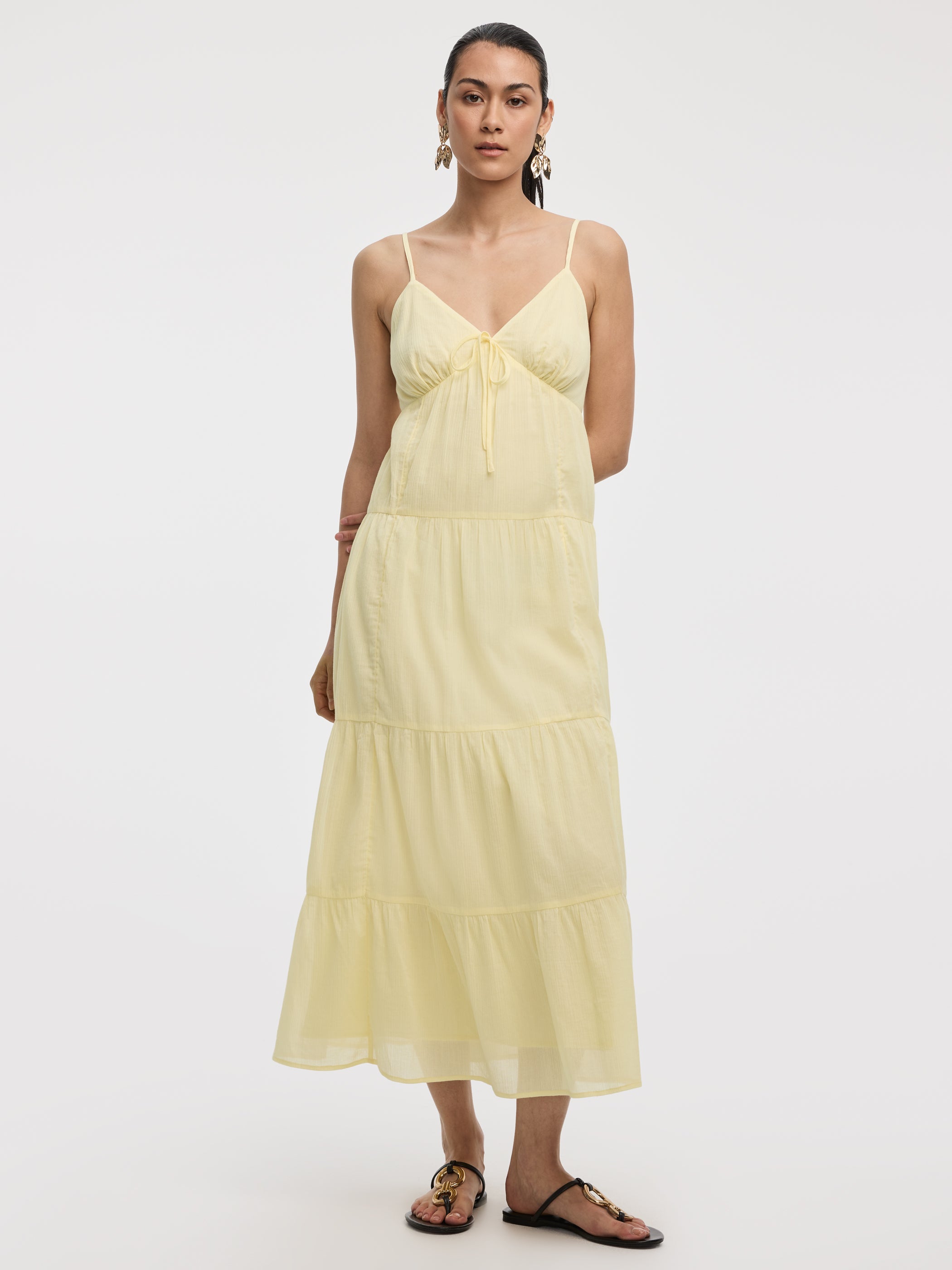 Summer Dresses in Canada Sundresses & Lightweight Styles Reitmans Summer Dresses in Canada Sundresses & Lightweight Styles Reitmans