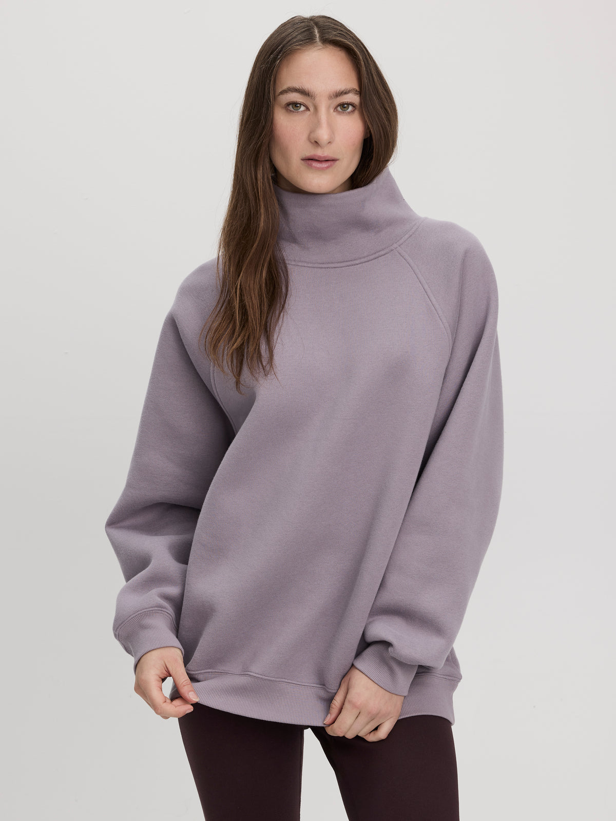 Long-Sleeve Mock-Neck Sweatshirt - Hyba