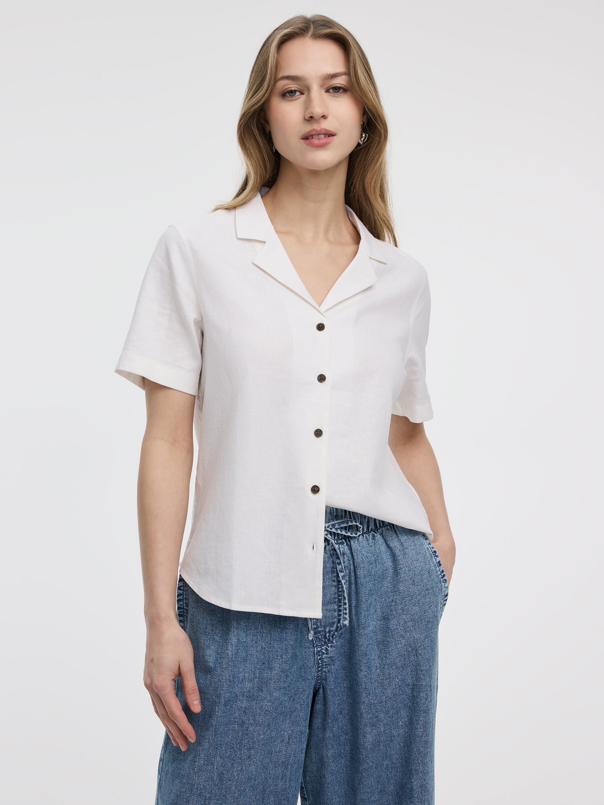 Short-Sleeve Shirt with Pyjama Collar