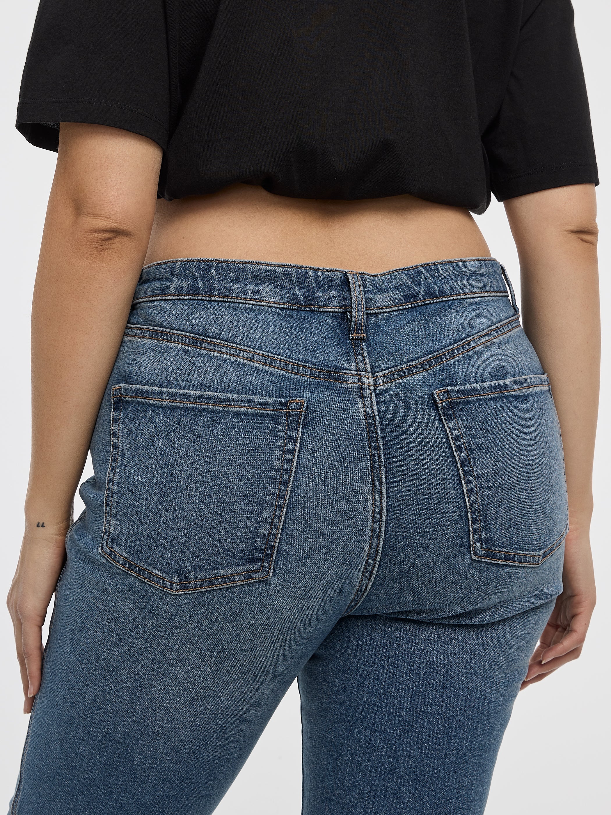 Slim-Leg High-Rise Jean - The Vintage - Curvy Fit
