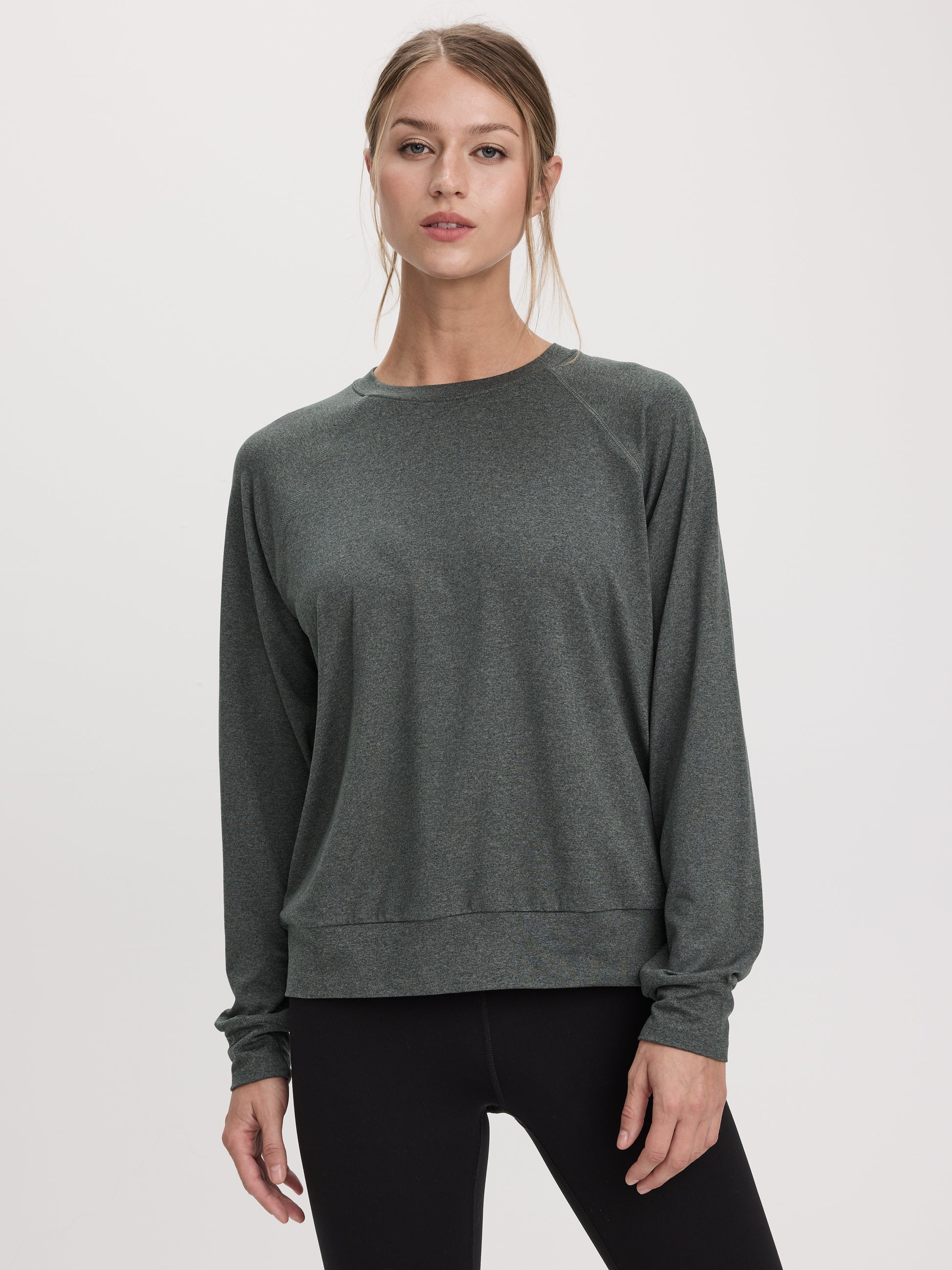Crew-Neck Pullover - DRY-LUX (R) Hyba Essentials