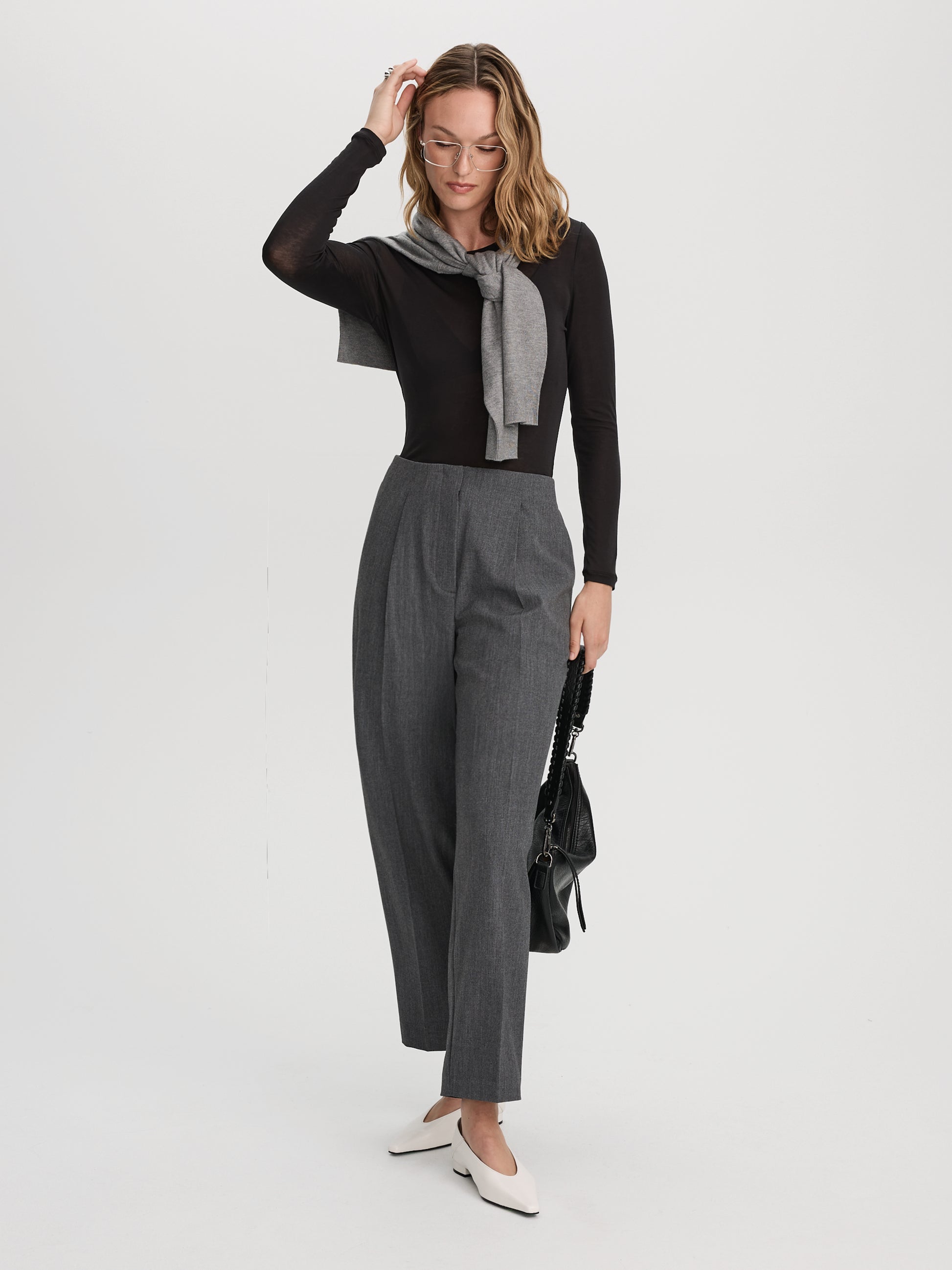 Mid-Rise Barrel Pants - The Timeless
