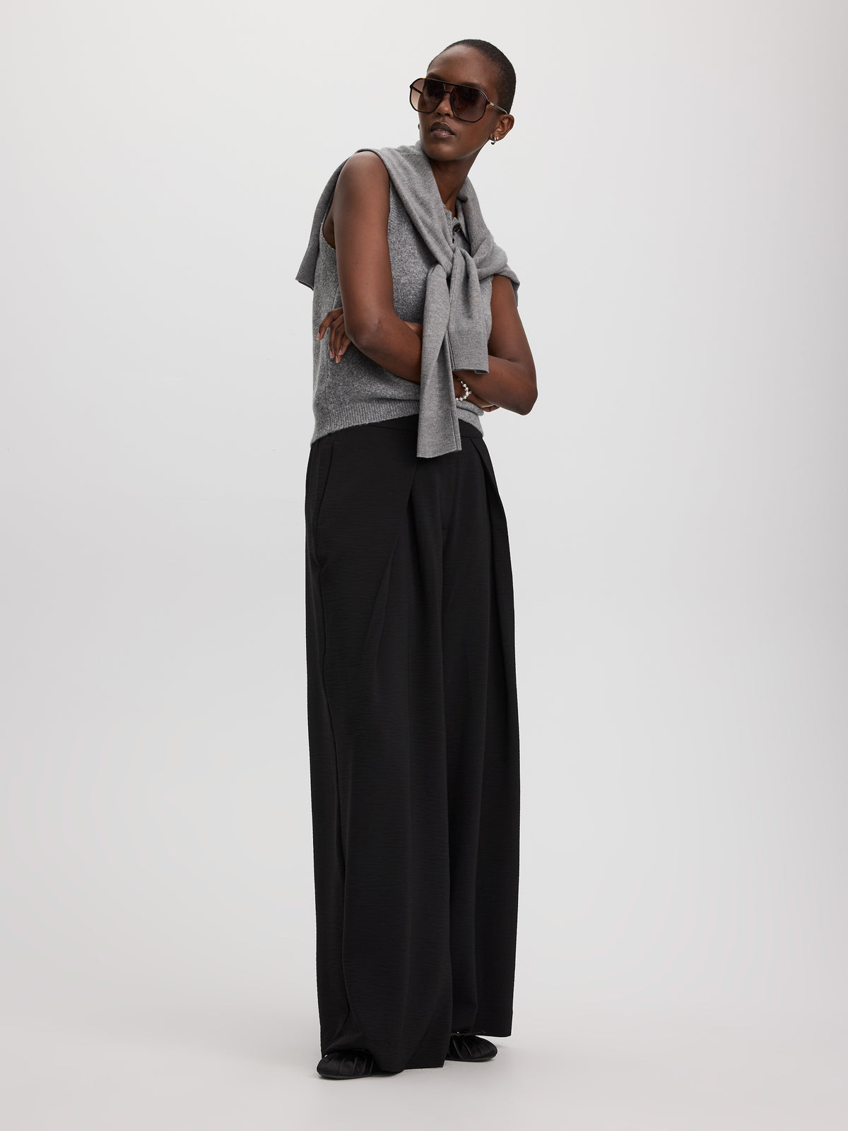 Wide-Leg High-Rise Pant