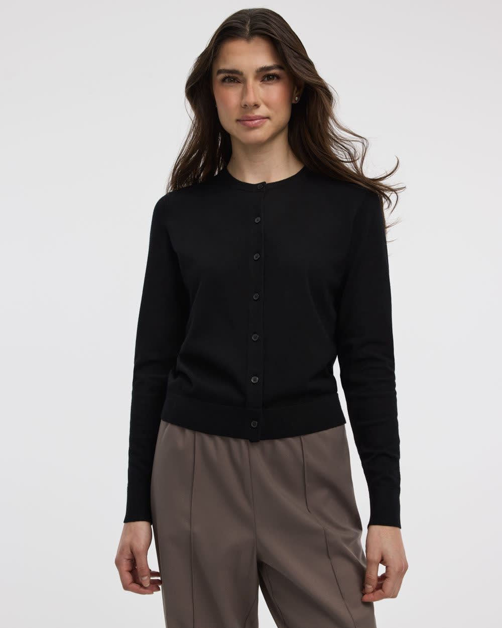 Crew-Neck Cardigan - R Essentials