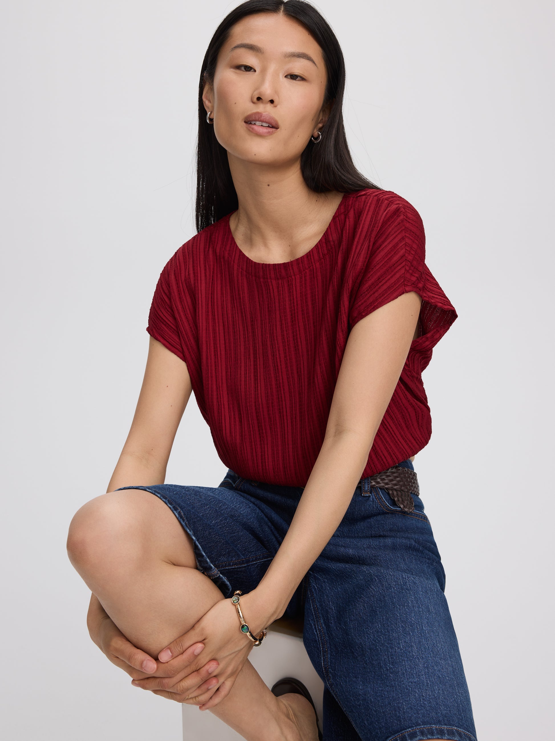 Extended-Sleeve Crew-Neck Blouse with Elasticated Hem