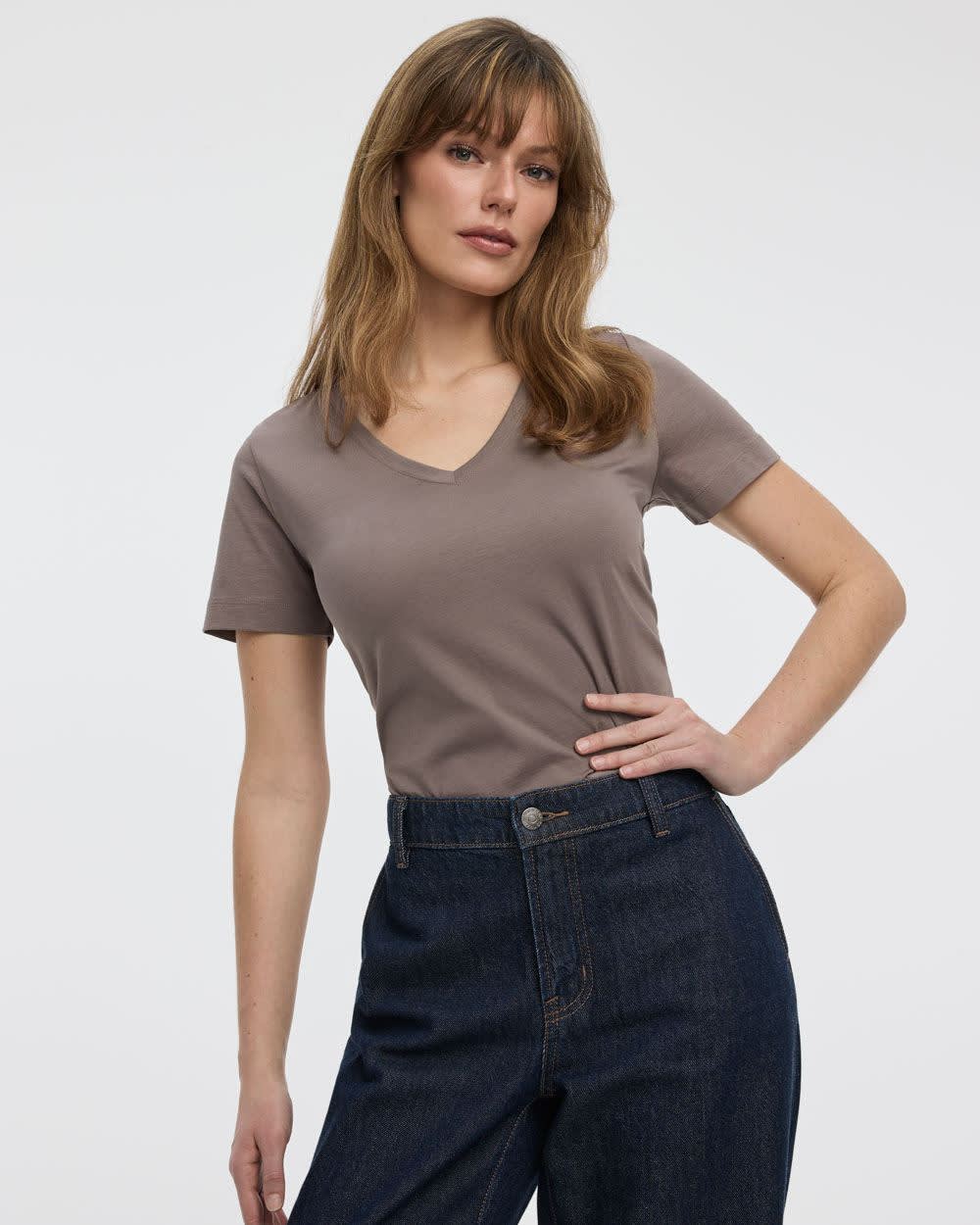 T-shirt à col V coupe Boyfriend - R Essentials