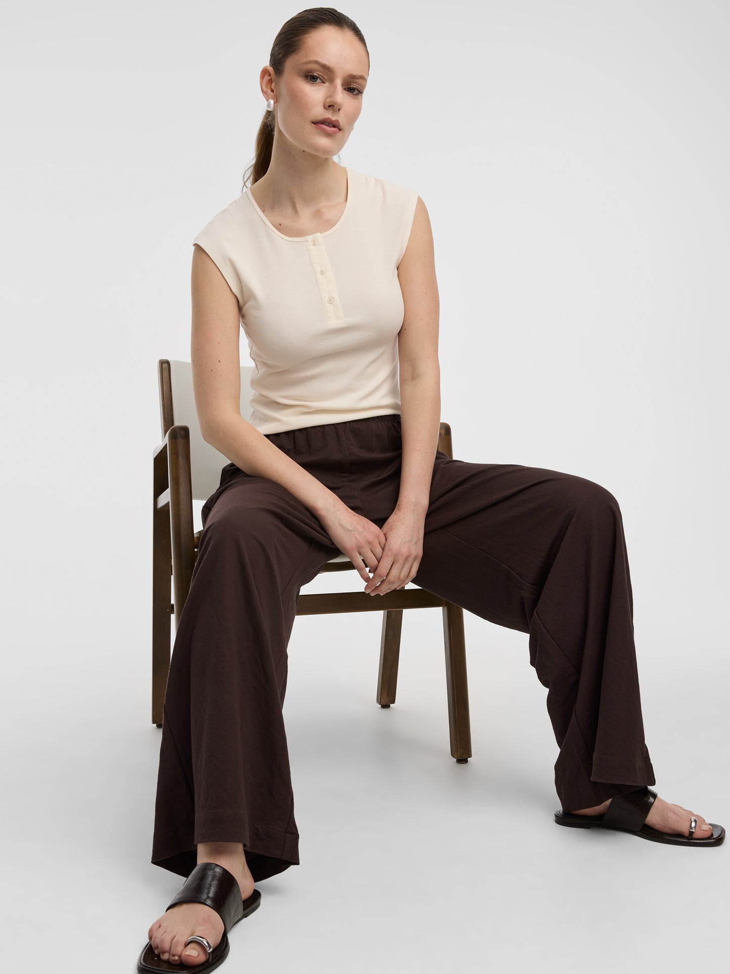 Wide-Leg High-Rise Pull-On Piqué Pant