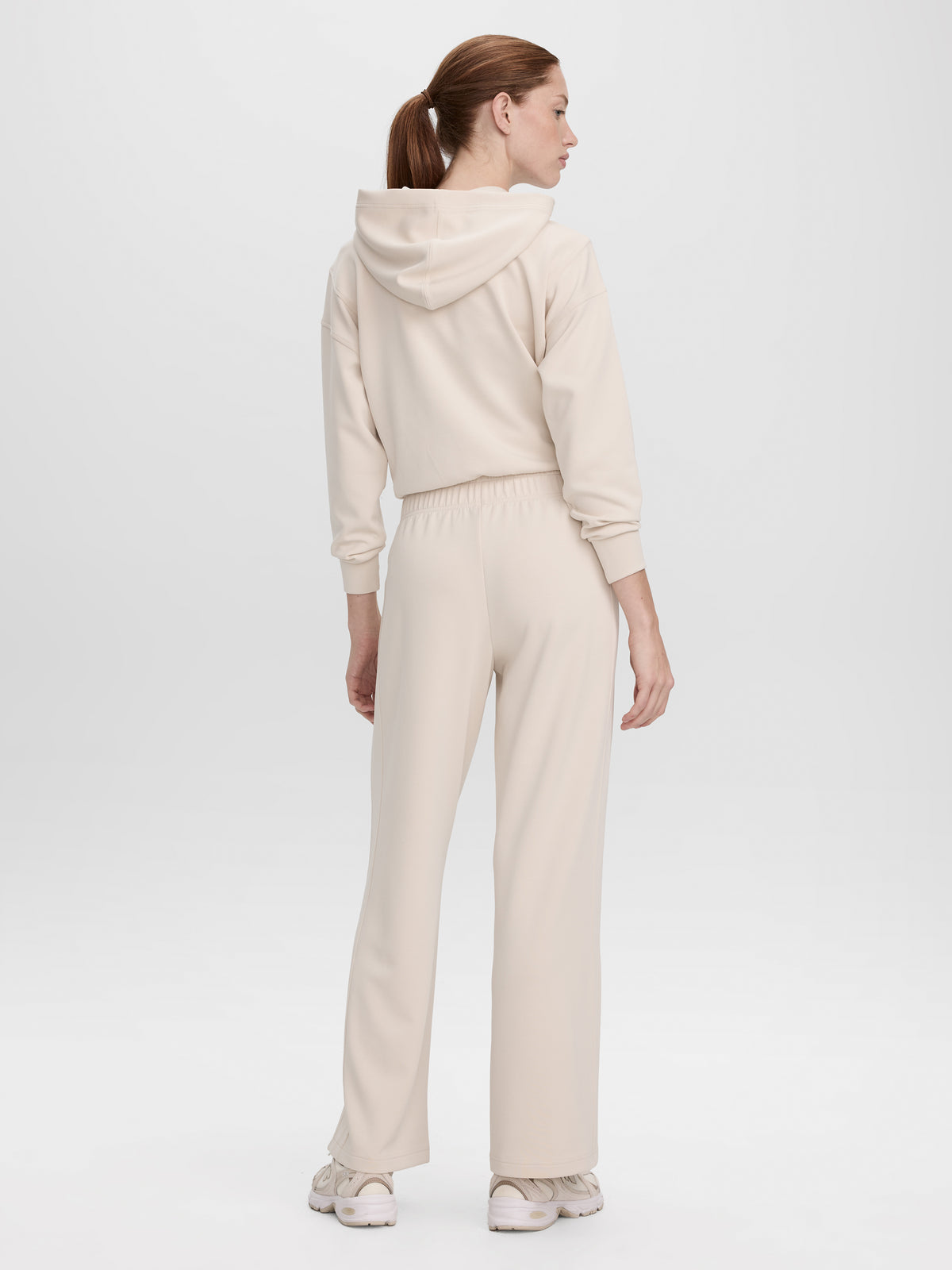 Straight-Leg Pull-On Pant - HYLUX Hyba