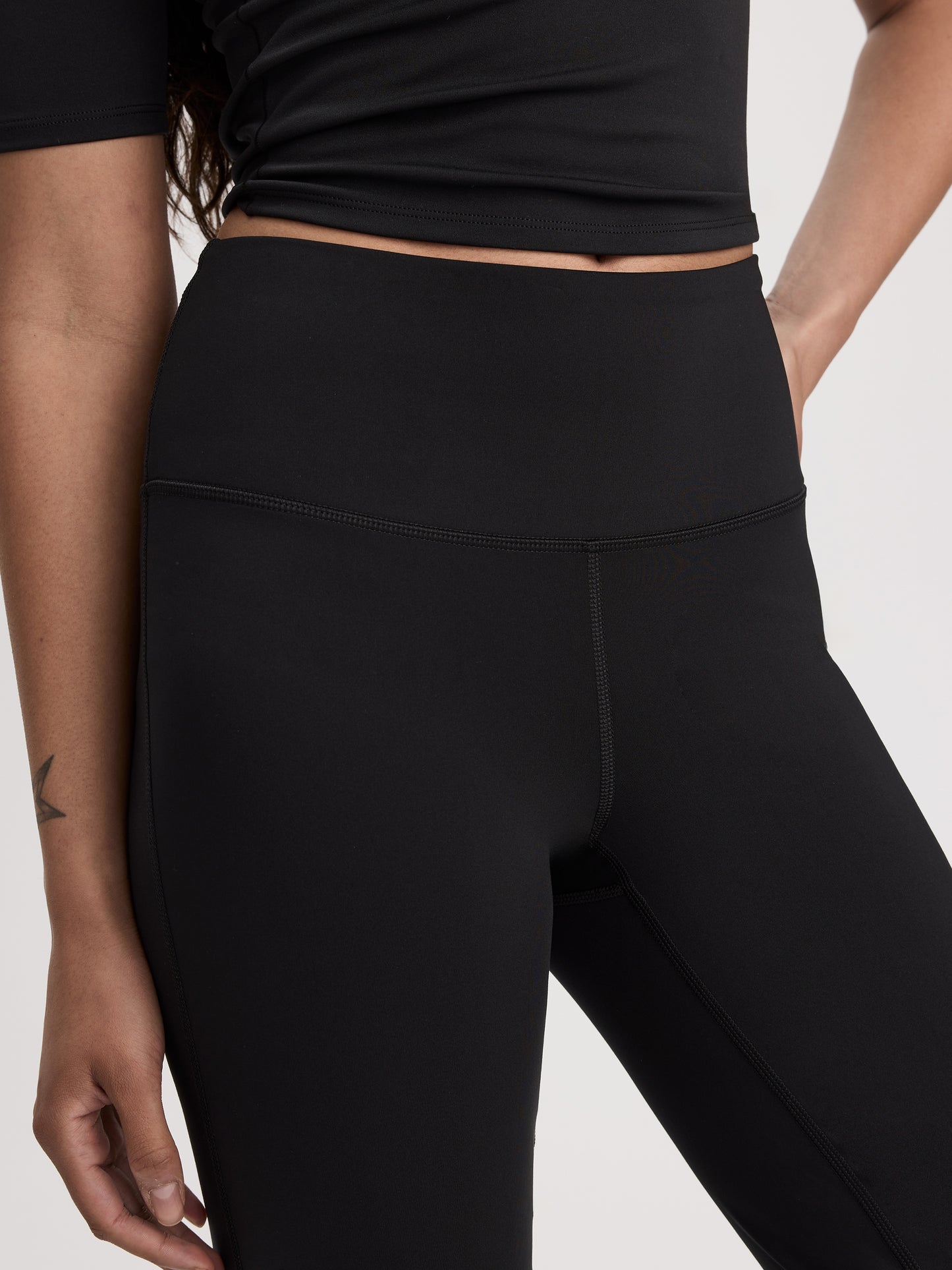 Flare-Leg Pant - PULSE (R) Hyba