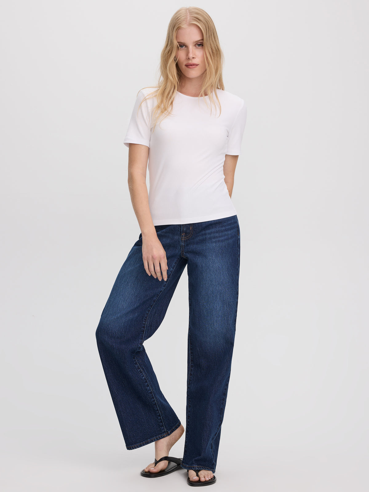 Wide-Leg Mid-Rise Jean