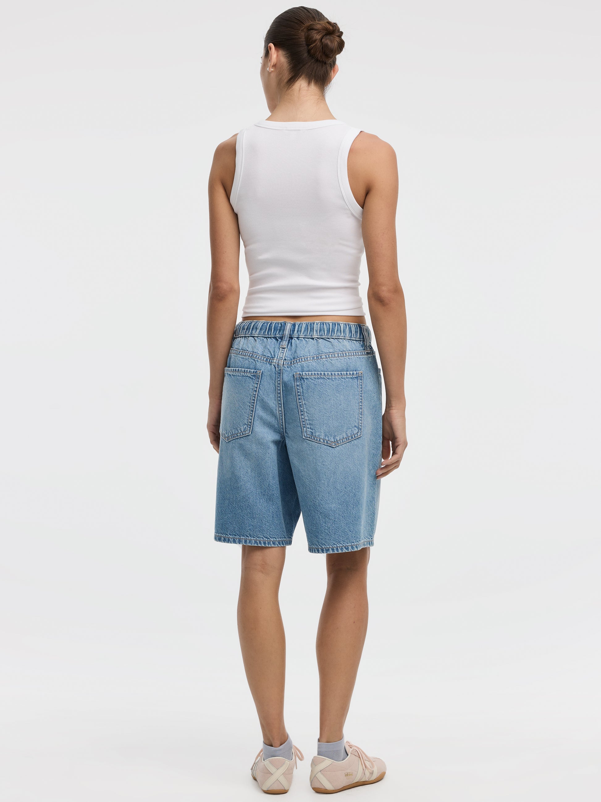 Scoop-Neck Ribbed Tank