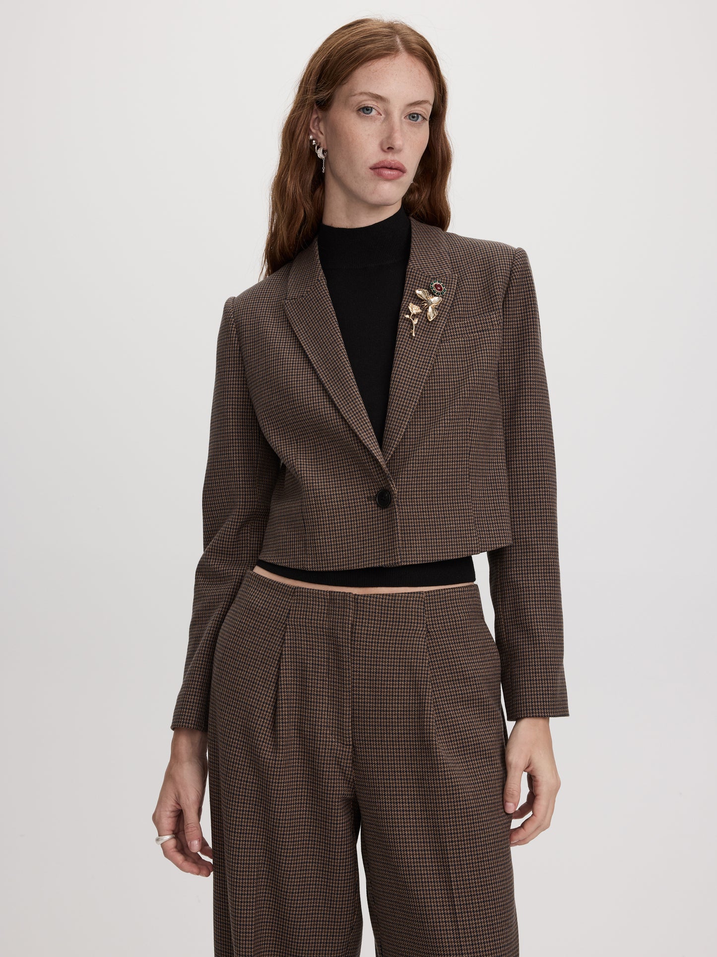 Short One-Button Houndstooth Blazer