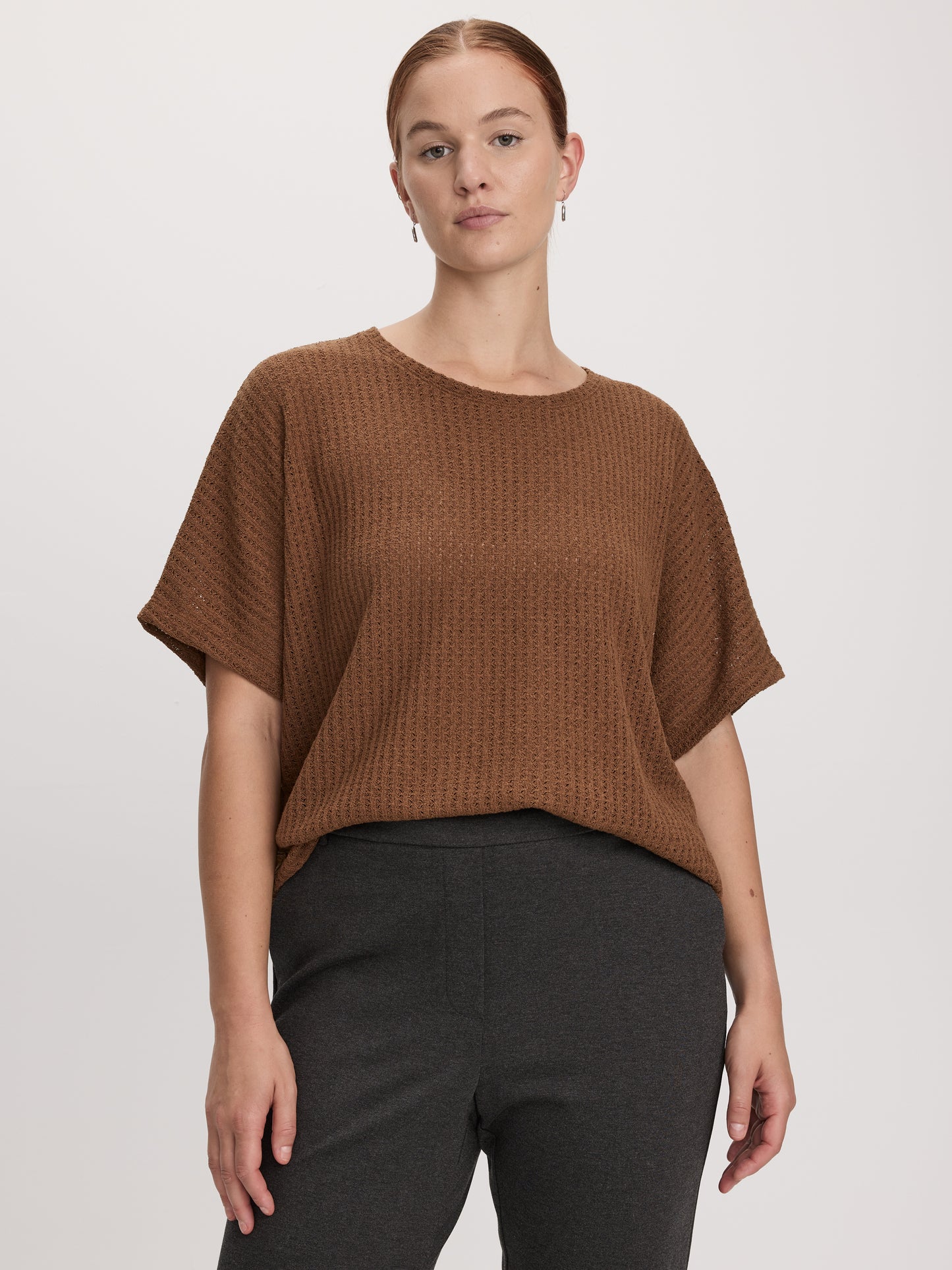 Short-Sleeve Crew-Neck T-Shirt with Pointelle Stitches