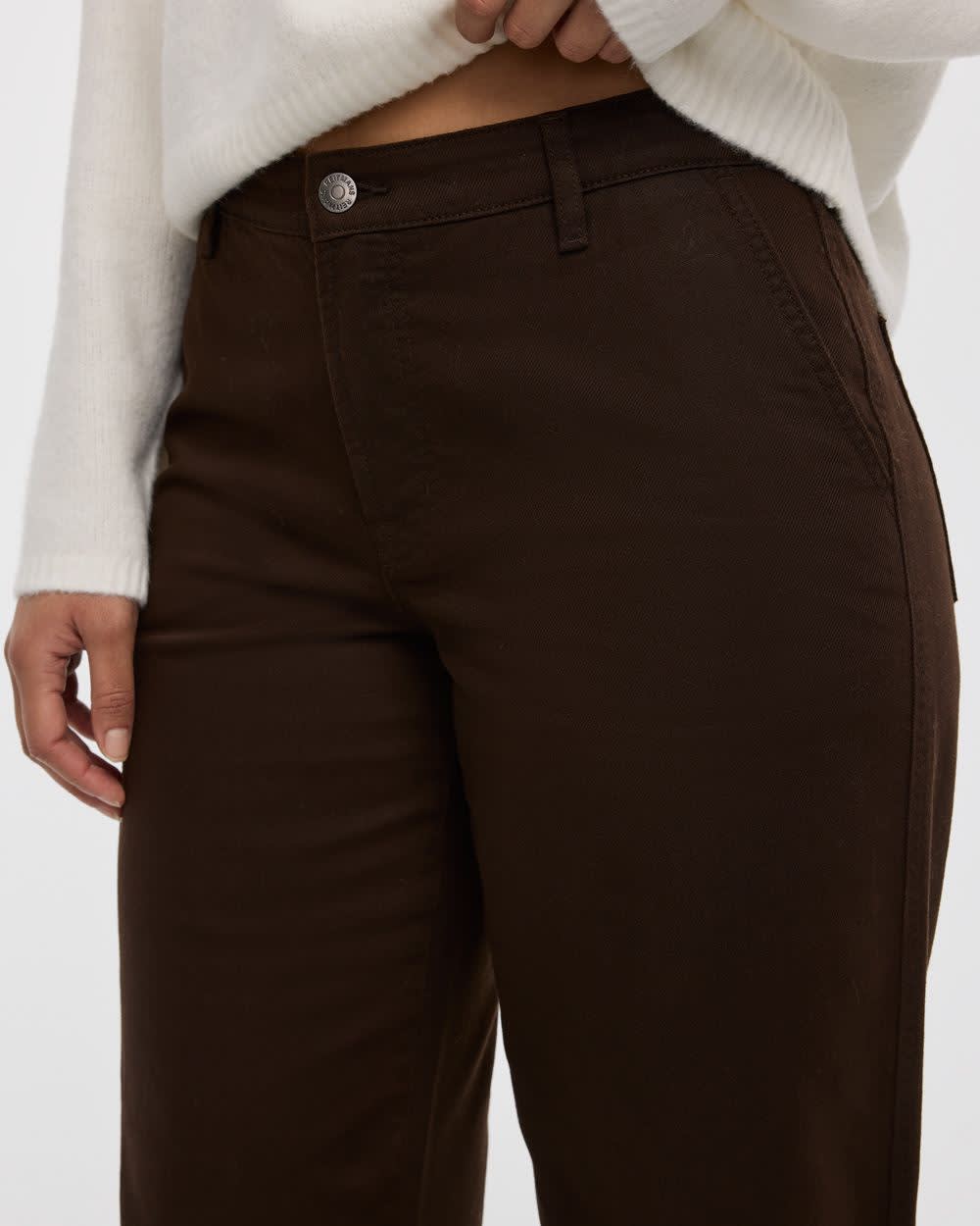 Wide-Leg Mid-Rise Jean