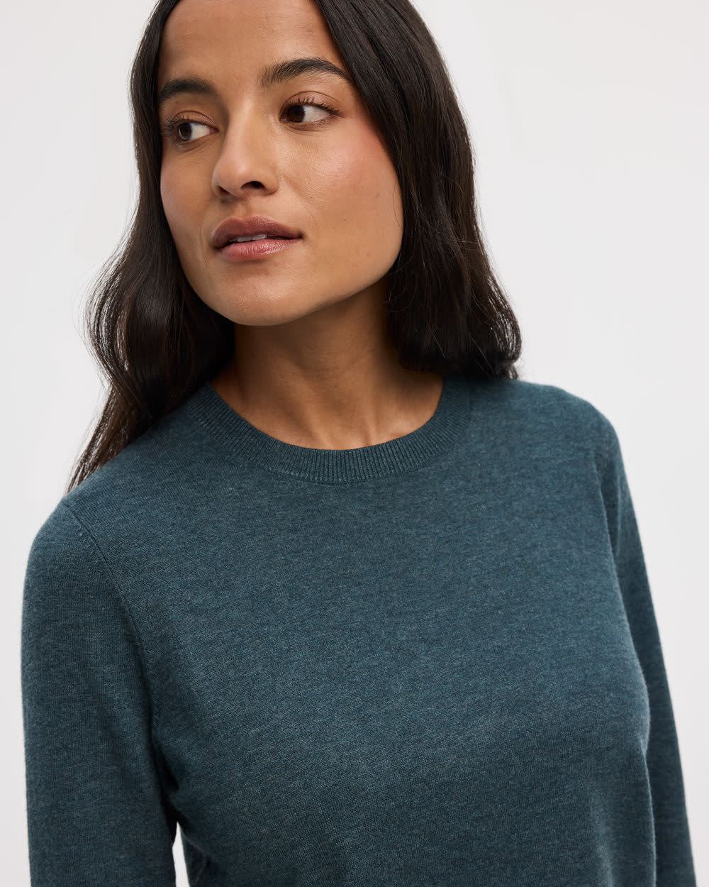 Long-Sleeve Pullover - R Essentials