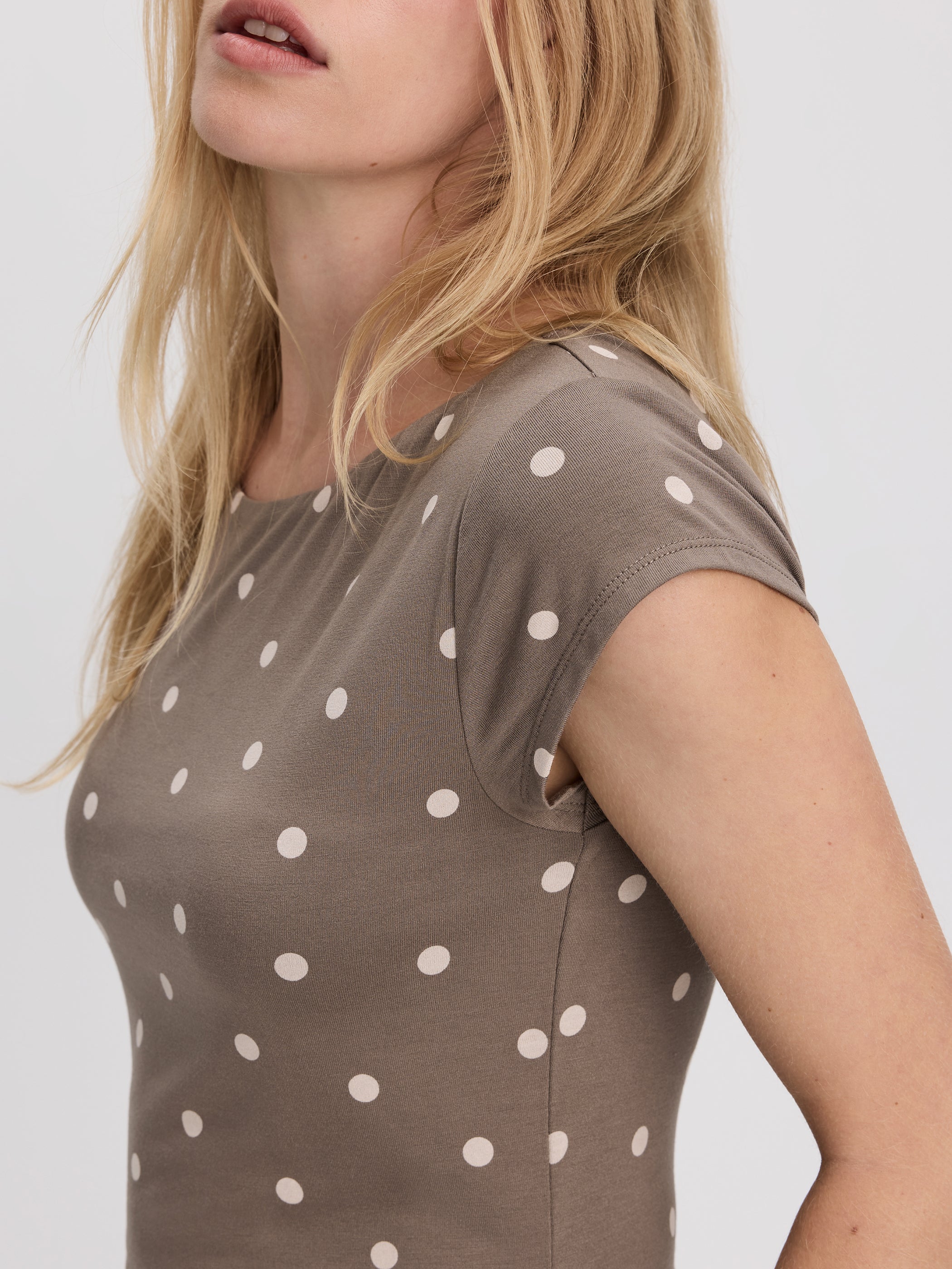 Women's Extended-Sleeve Boat-Neck Top – Knit Fit | Reitmans