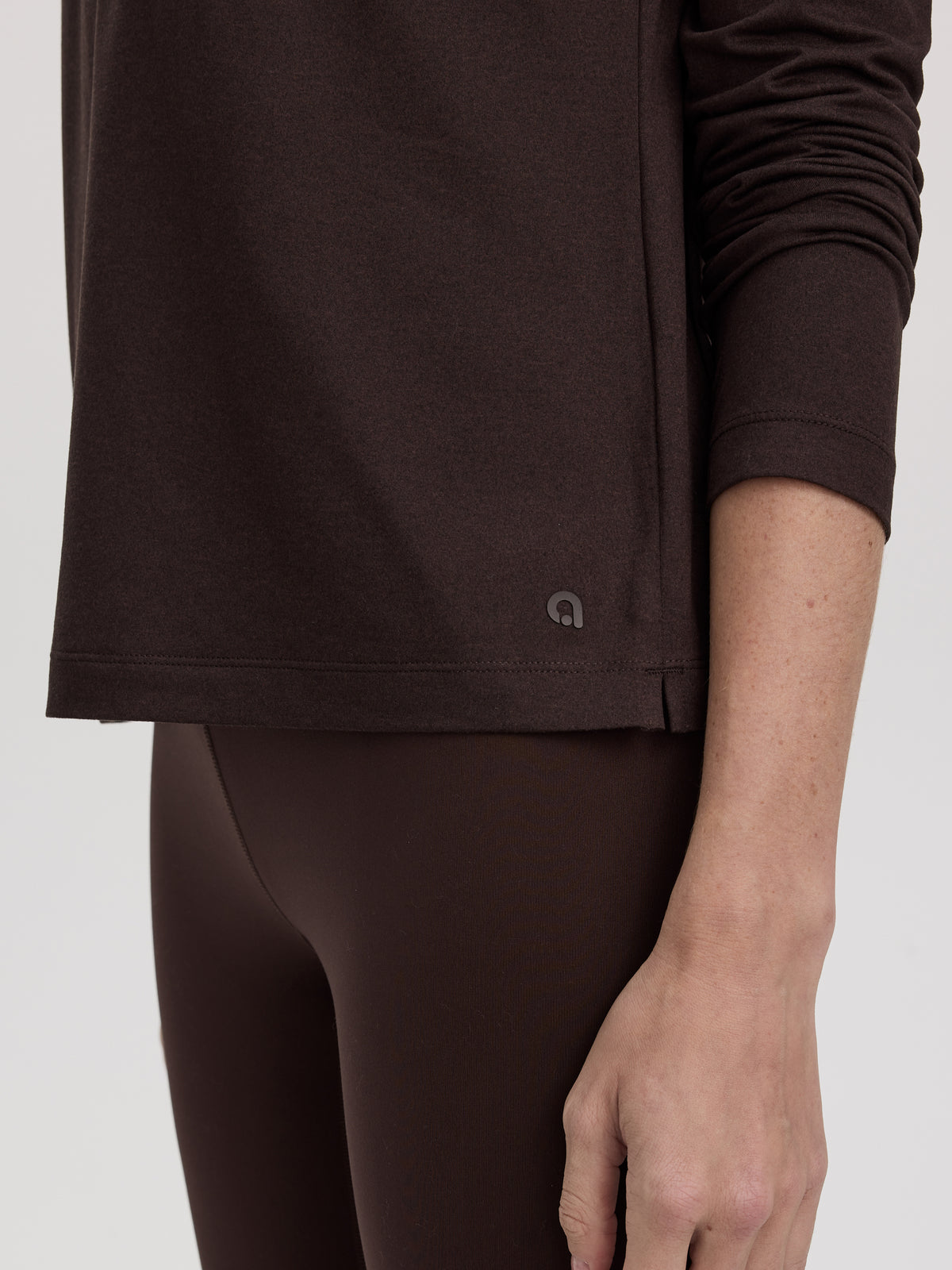 Long-Sleeve Crew-Neck Top - DRY-LUX (R) Hyba Essentials