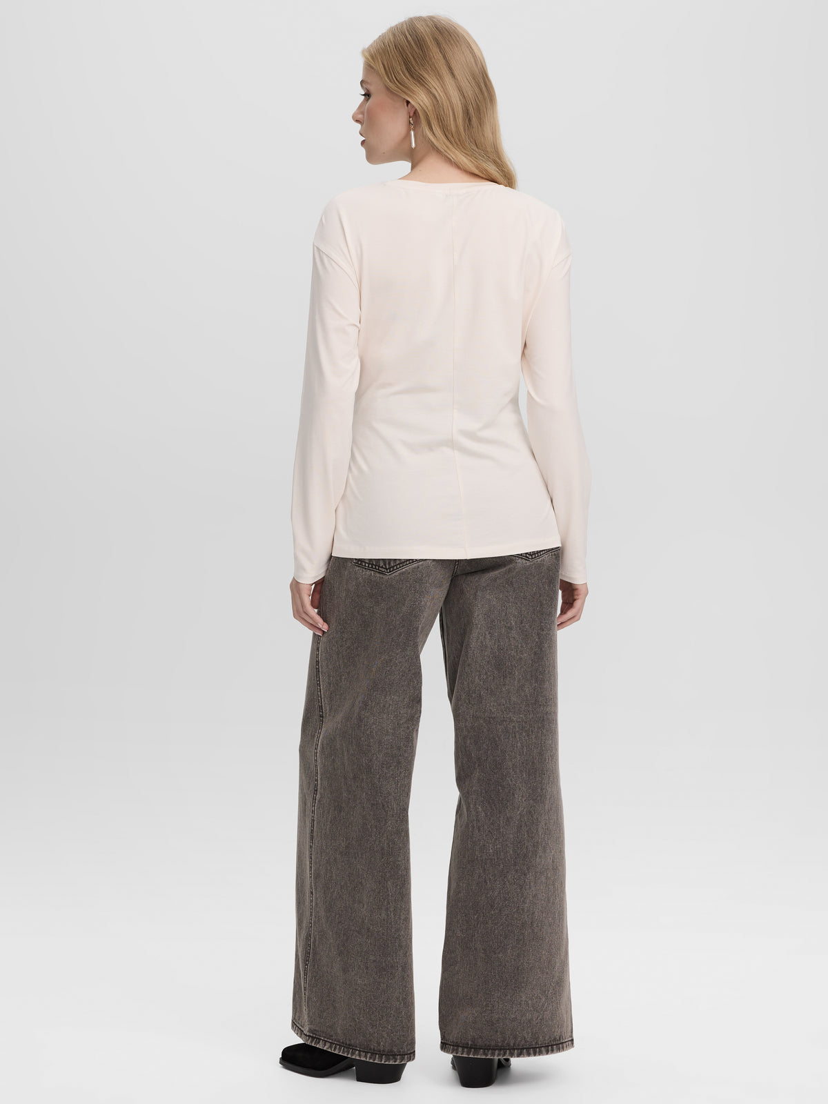 Long-Sleeve Top with Tie at Waist