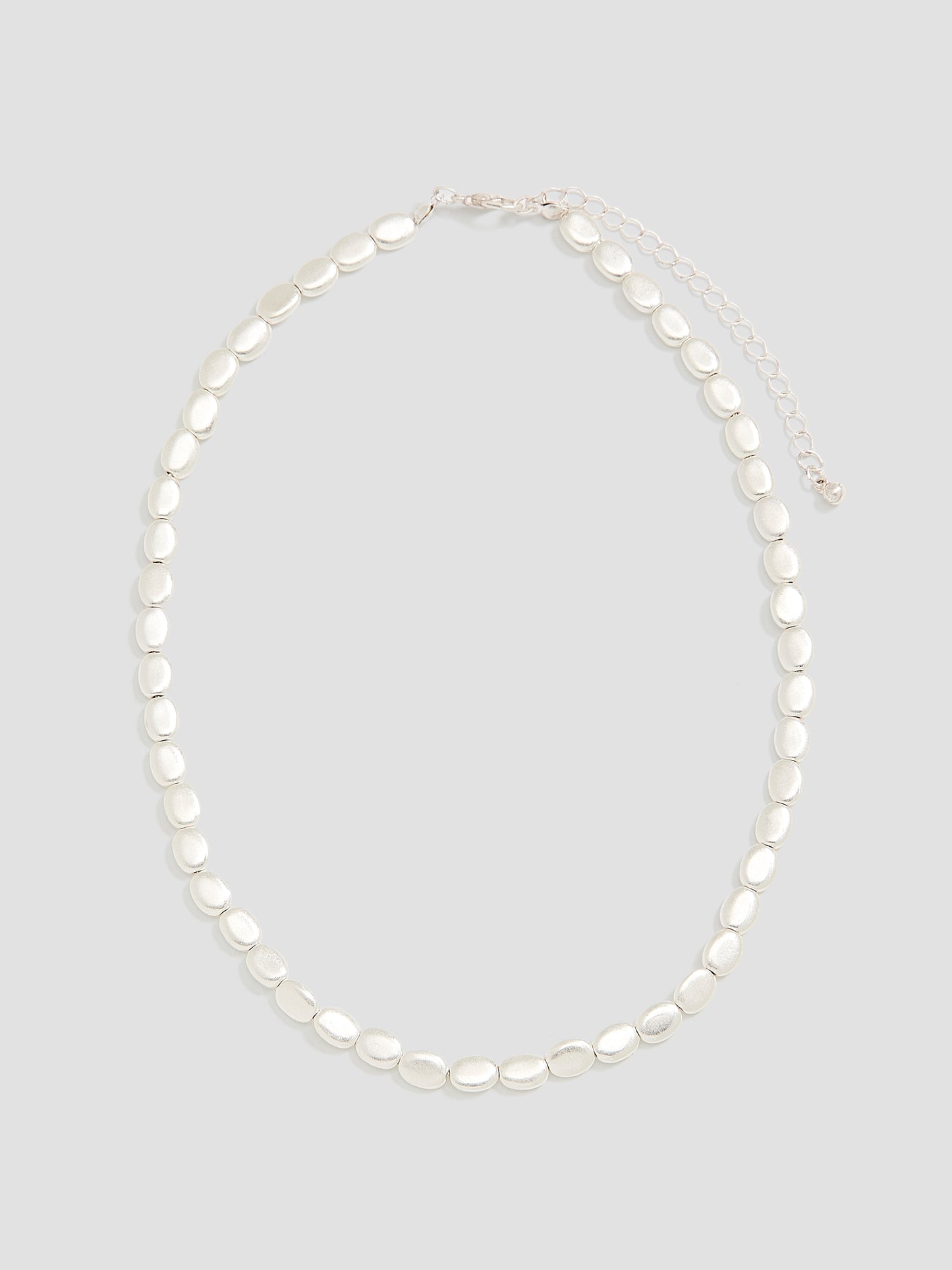 Short Necklace with Oval Beads