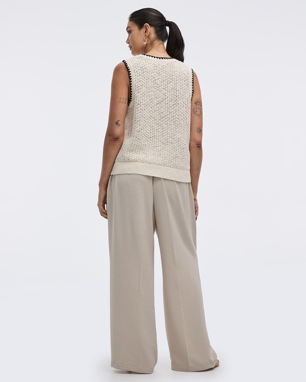 Camisole à col rond avec coutures contrastées