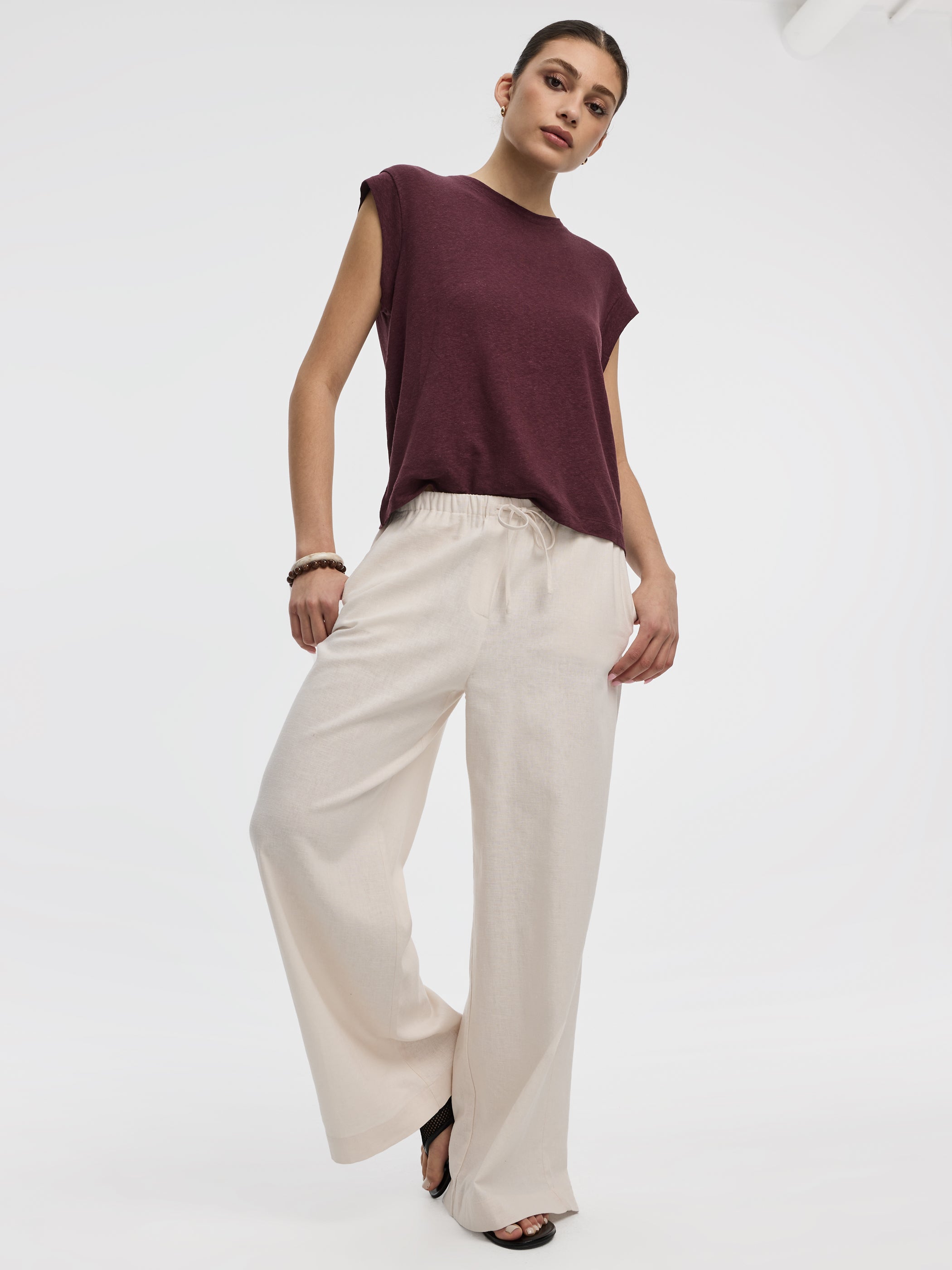 Linen-Blend Extended-Sleeve Crew-Neck Tee