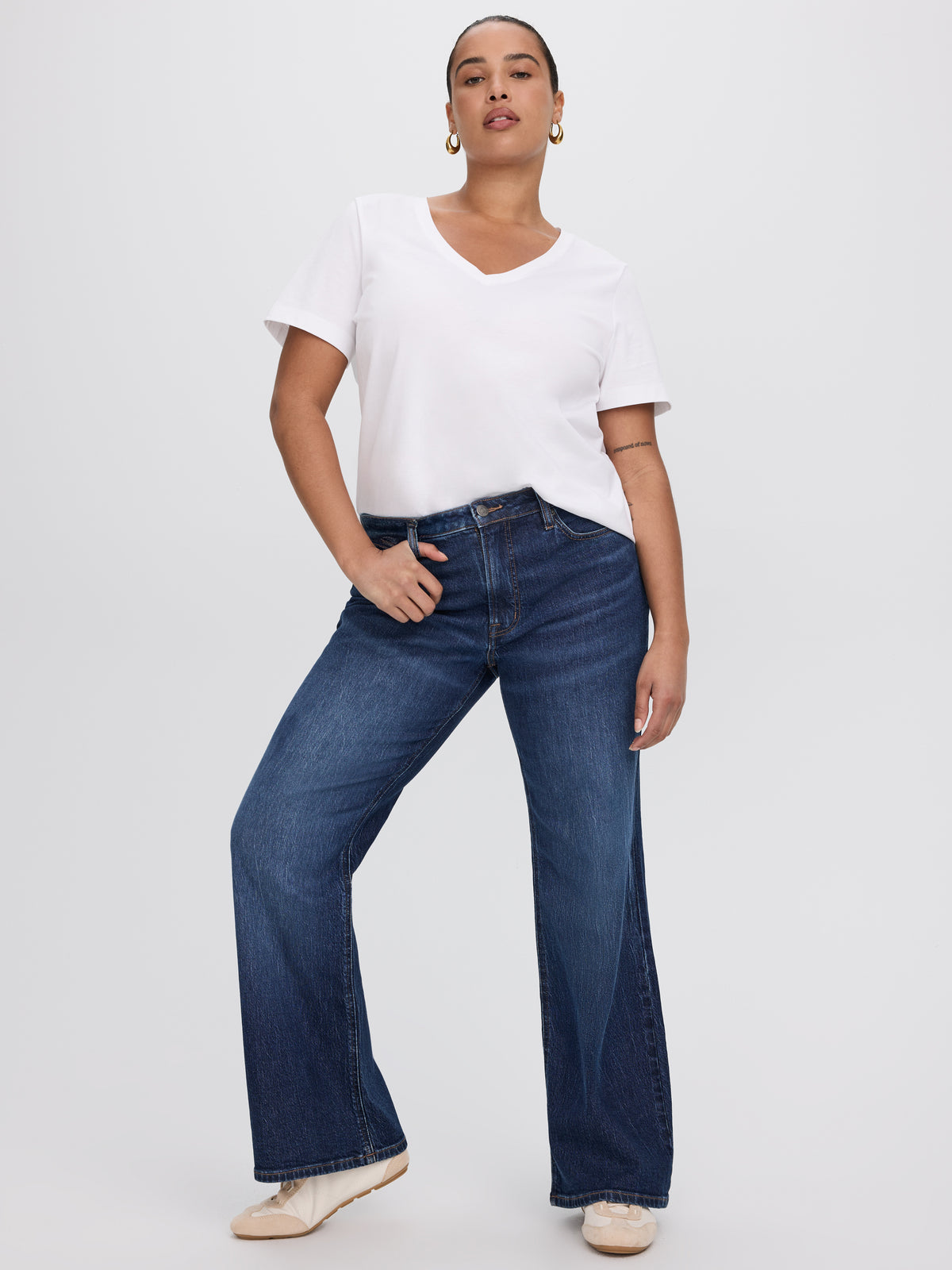 Flare-Leg Mid-Rise Jean - Curvy Fit