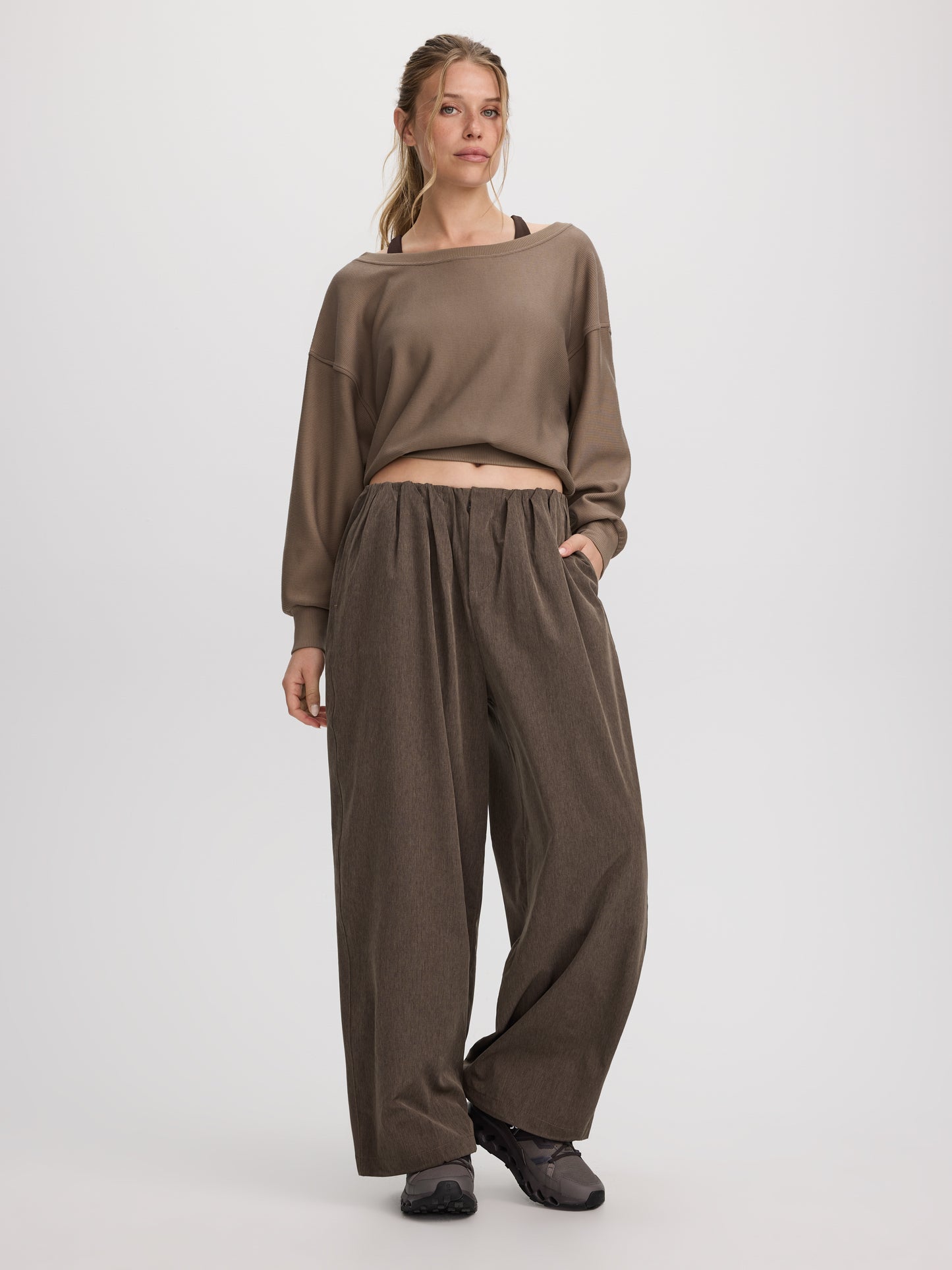 Woven Jogger - Hyba