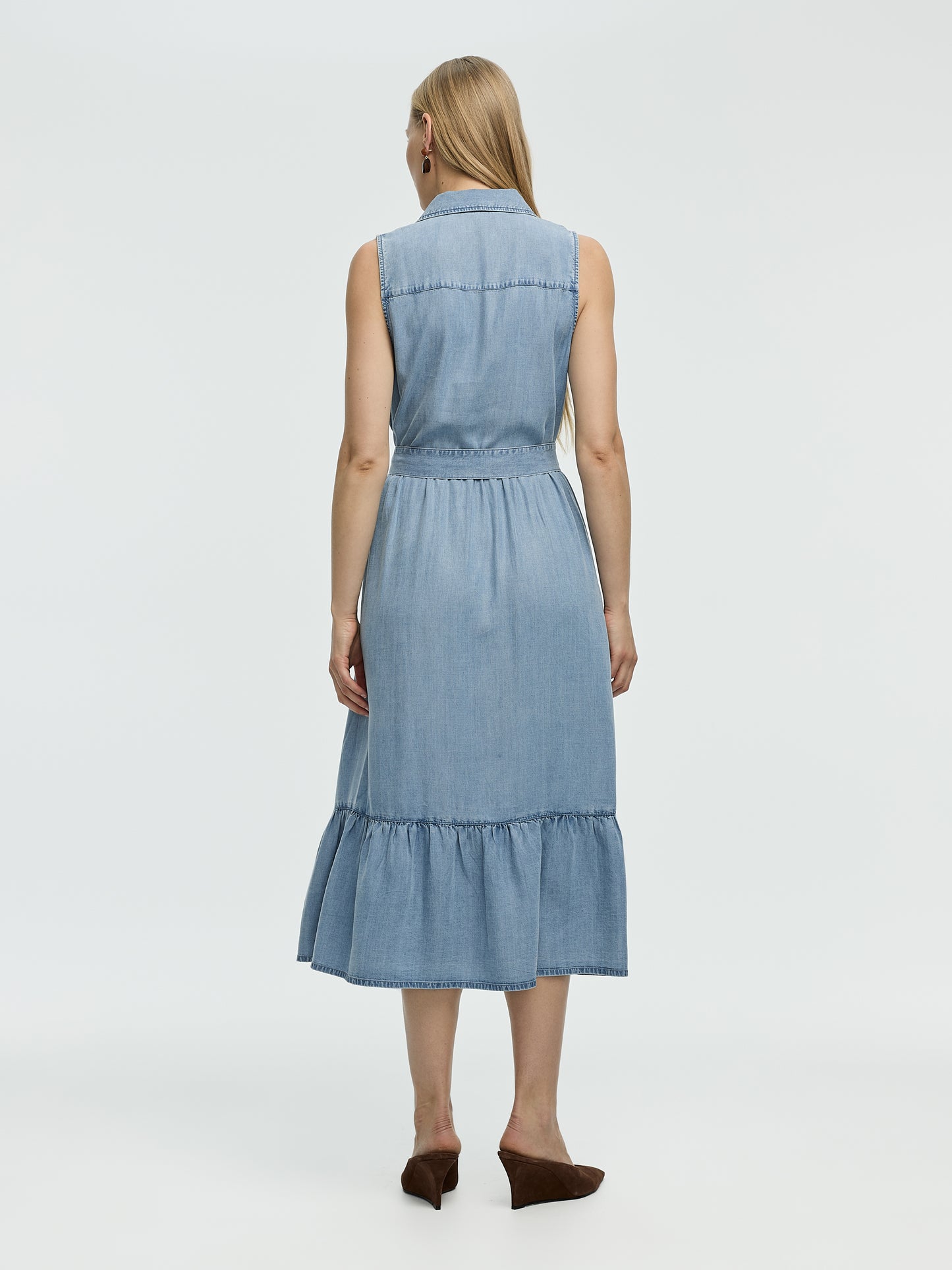 Sleeveless Buttoned-Down Midi Dress