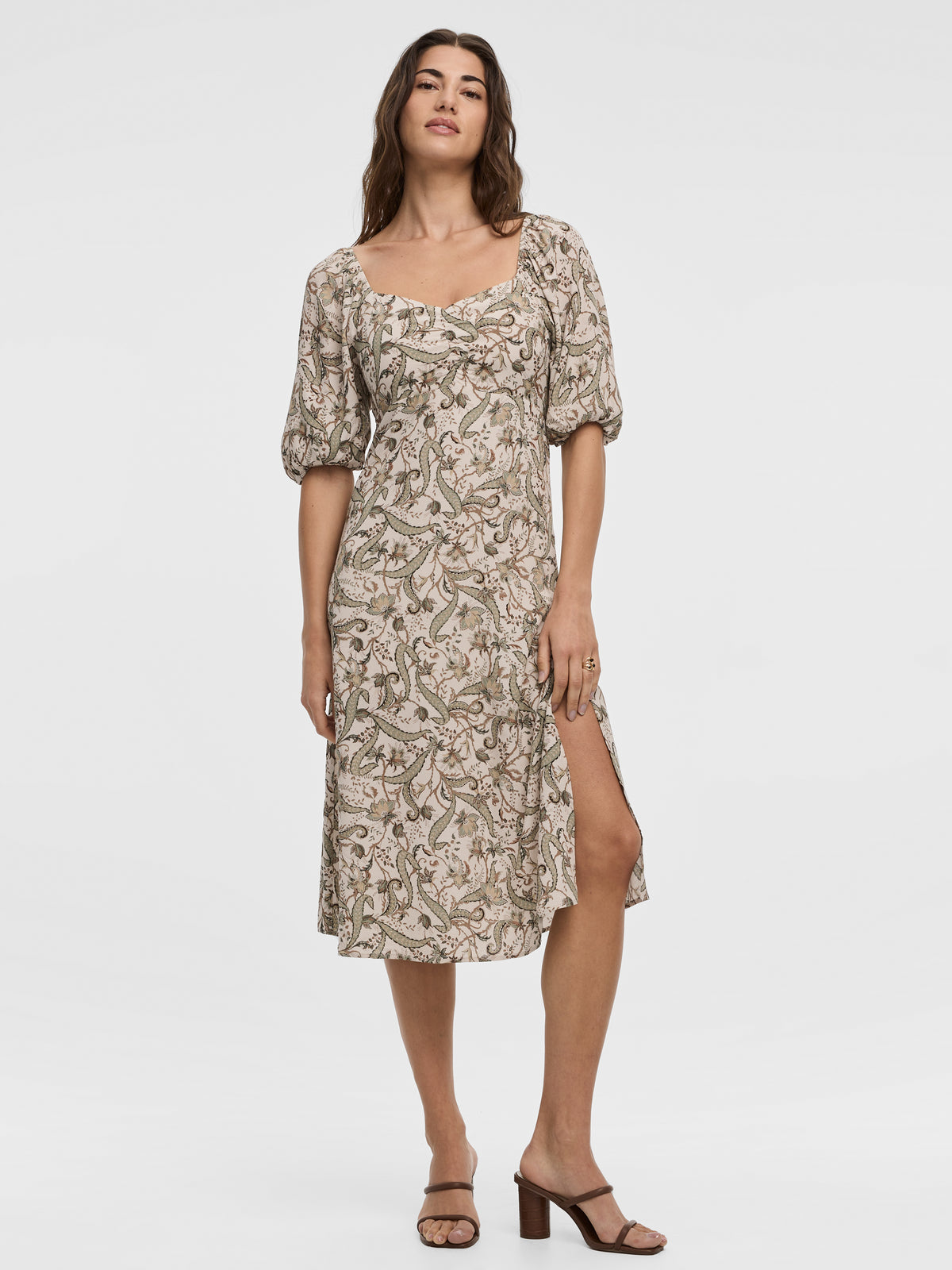 Short-Sleeve Midi Dress with Sweetheart Neckline