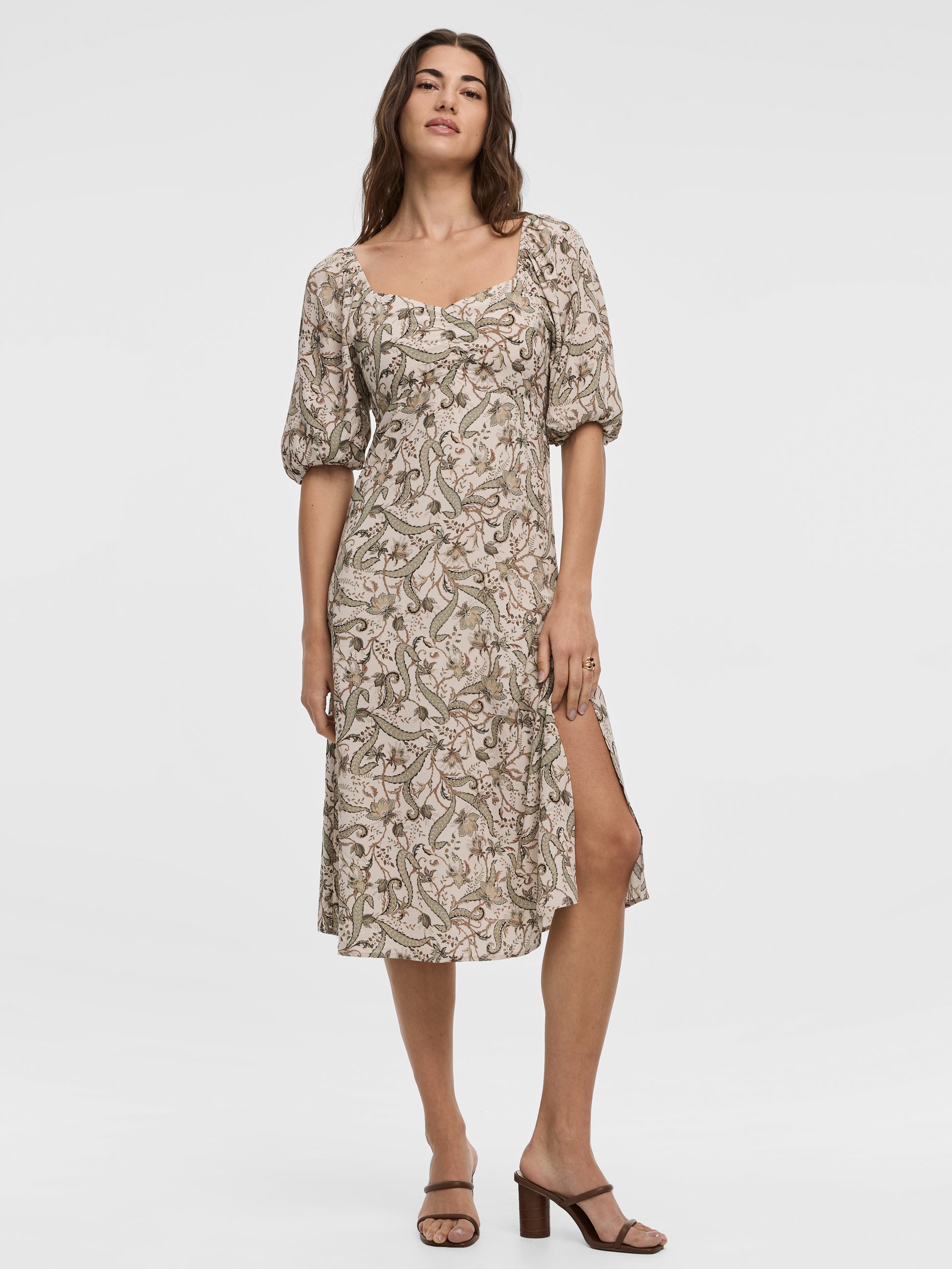 Short-Sleeve Midi Dress with Sweetheart Neckline