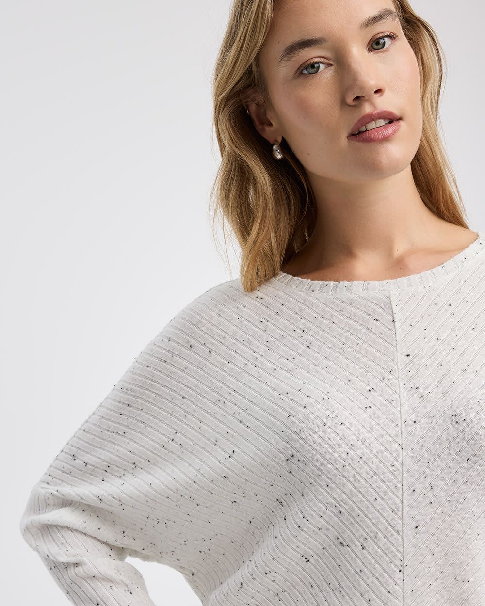 Long-Sleeve Crew-Neck Snit Top