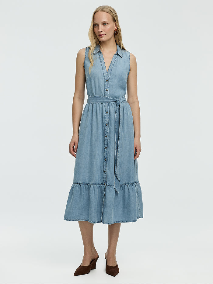 Women's Dresses in Canada Formal & Casual Styles Online Reitmans Women's Dresses in Canada Formal & Casual Styles Online Reitmans