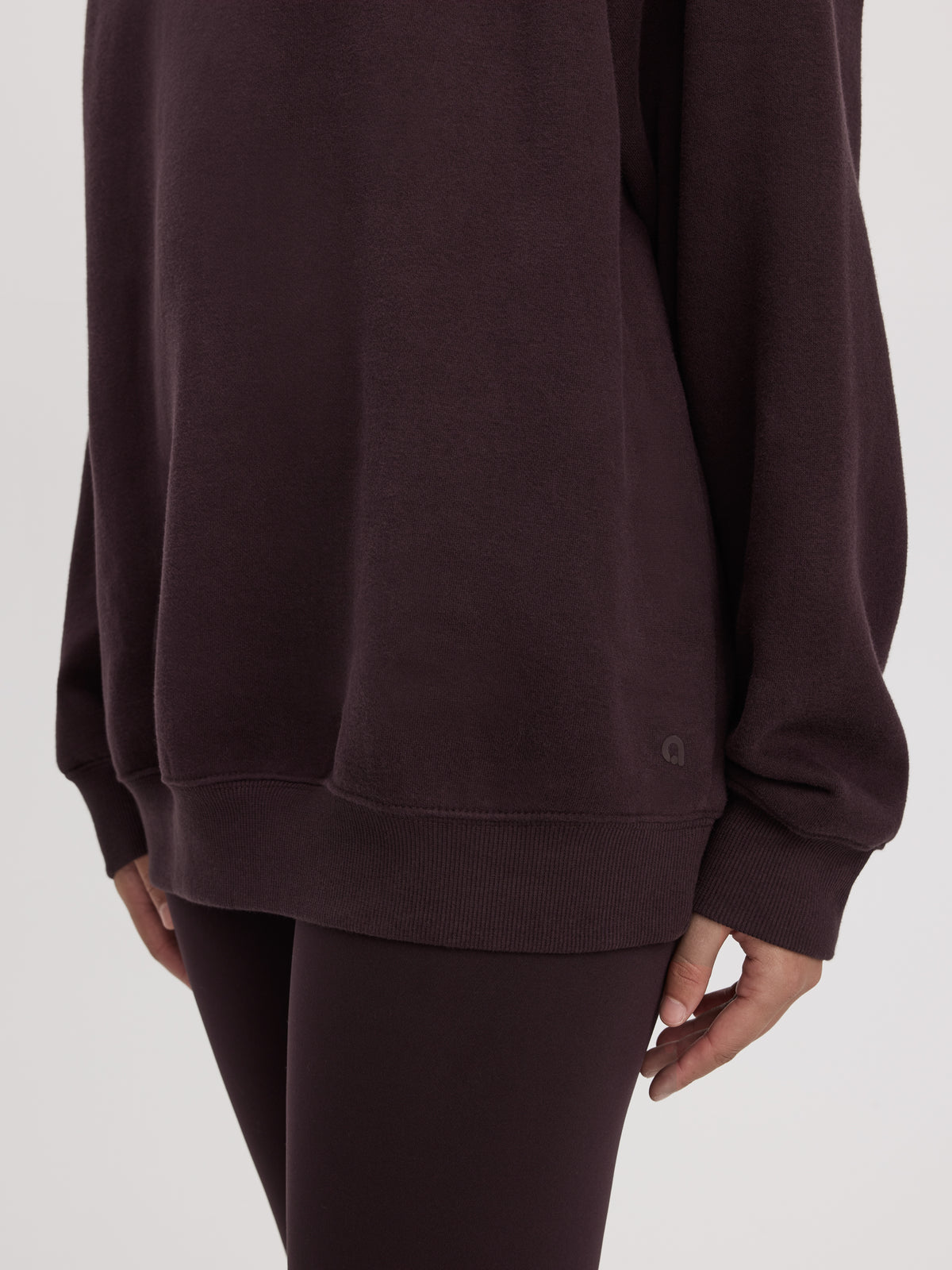 Long-Sleeve Mock-Neck Sweatshirt - Hyba