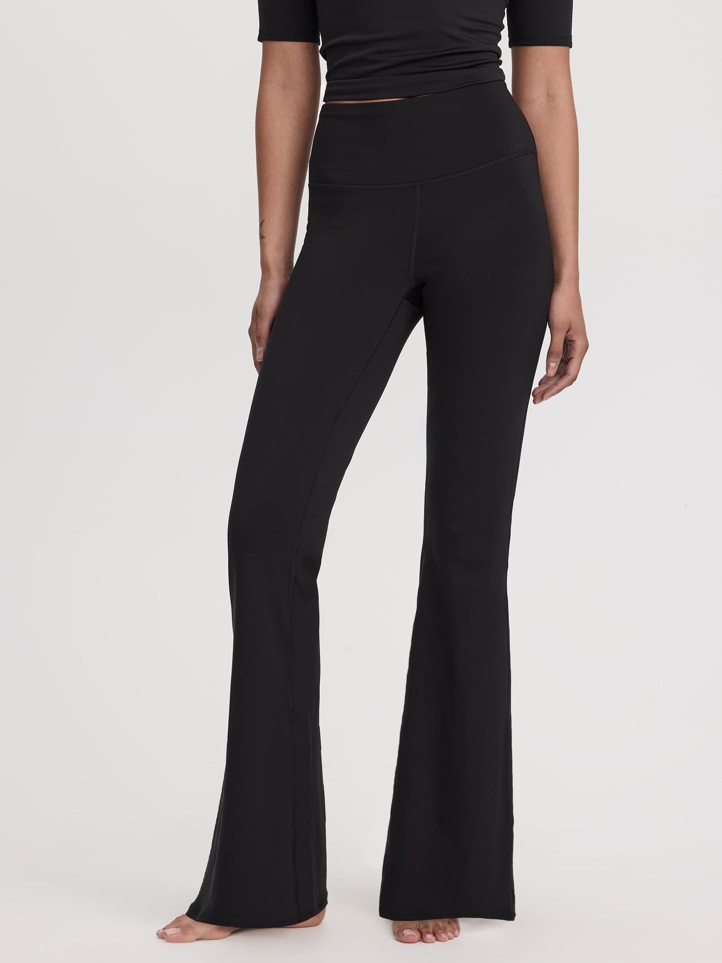Flare-Leg Pant - PULSE (R) Hyba