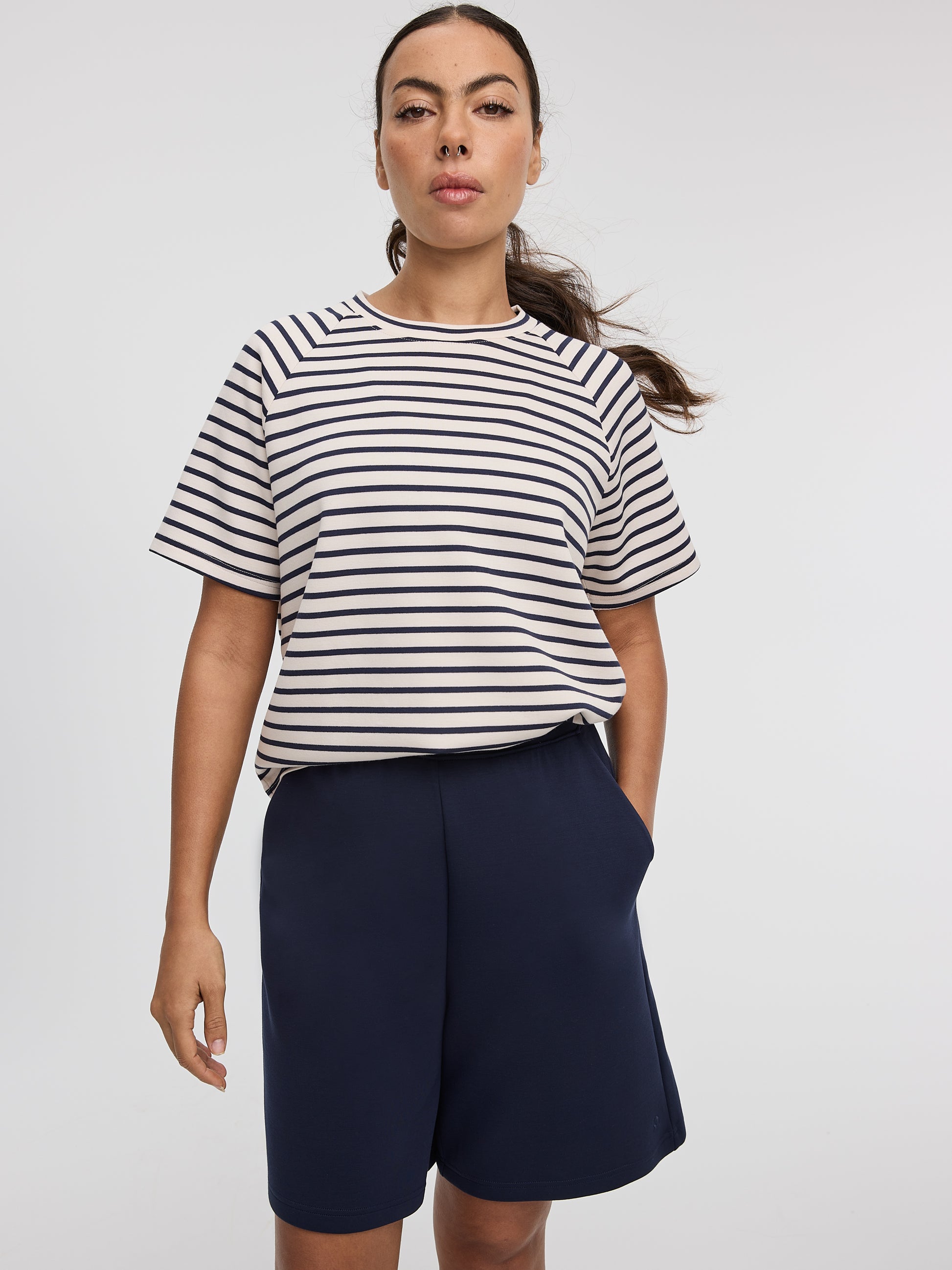 Bermuda Shorts - HYLUX Hyba