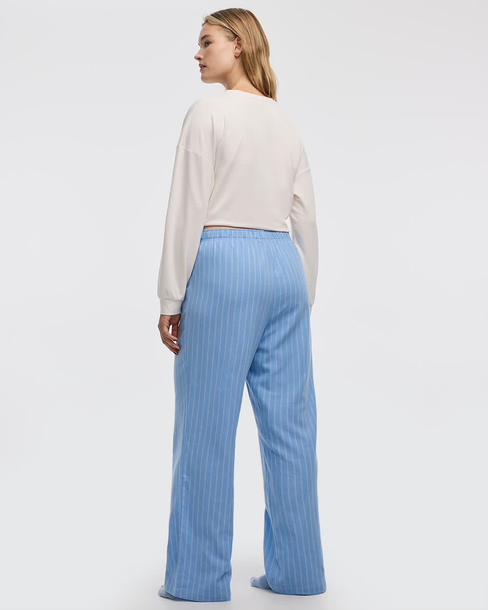 Pull à manches longues et col rond