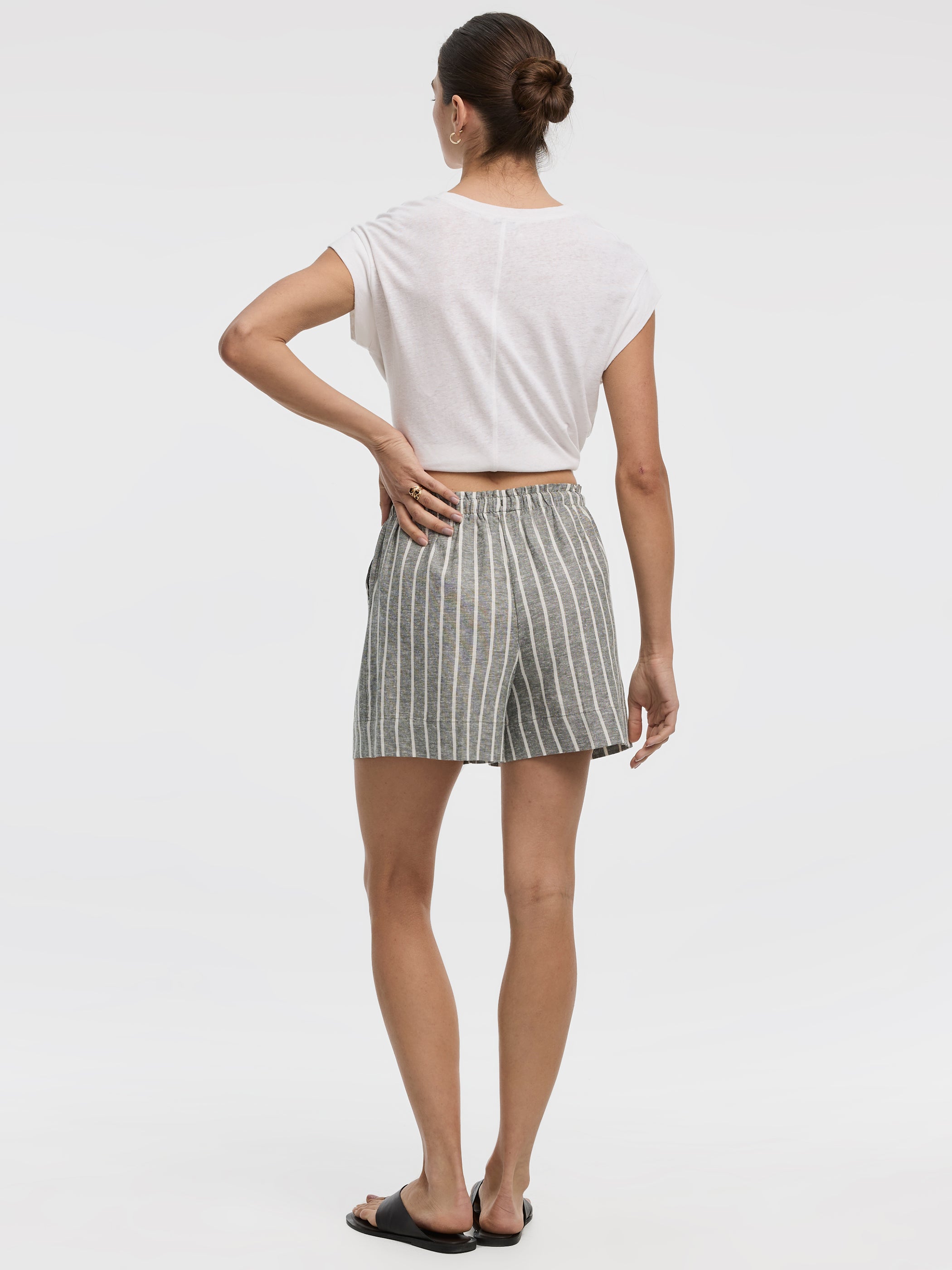 Linen-Blend Shorts with Elastic Waistband