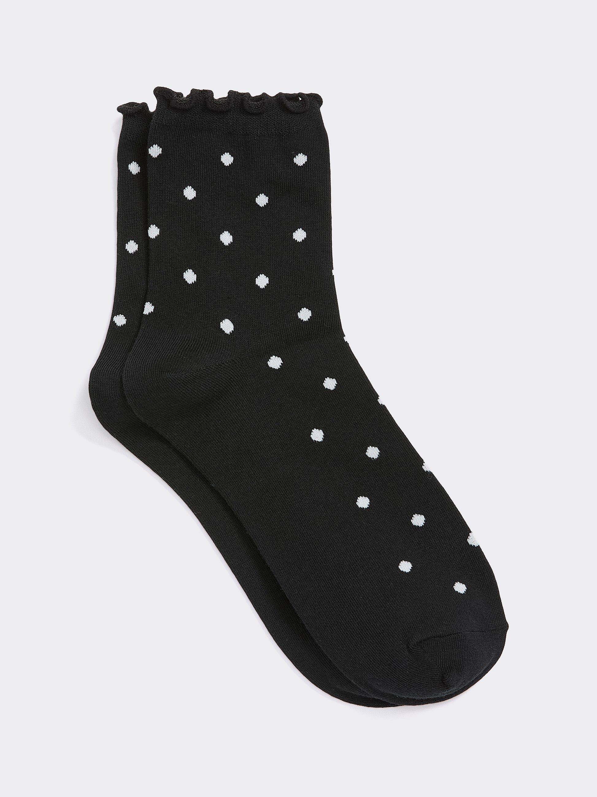 Dotted Anklet Socks with Ruffled Hems