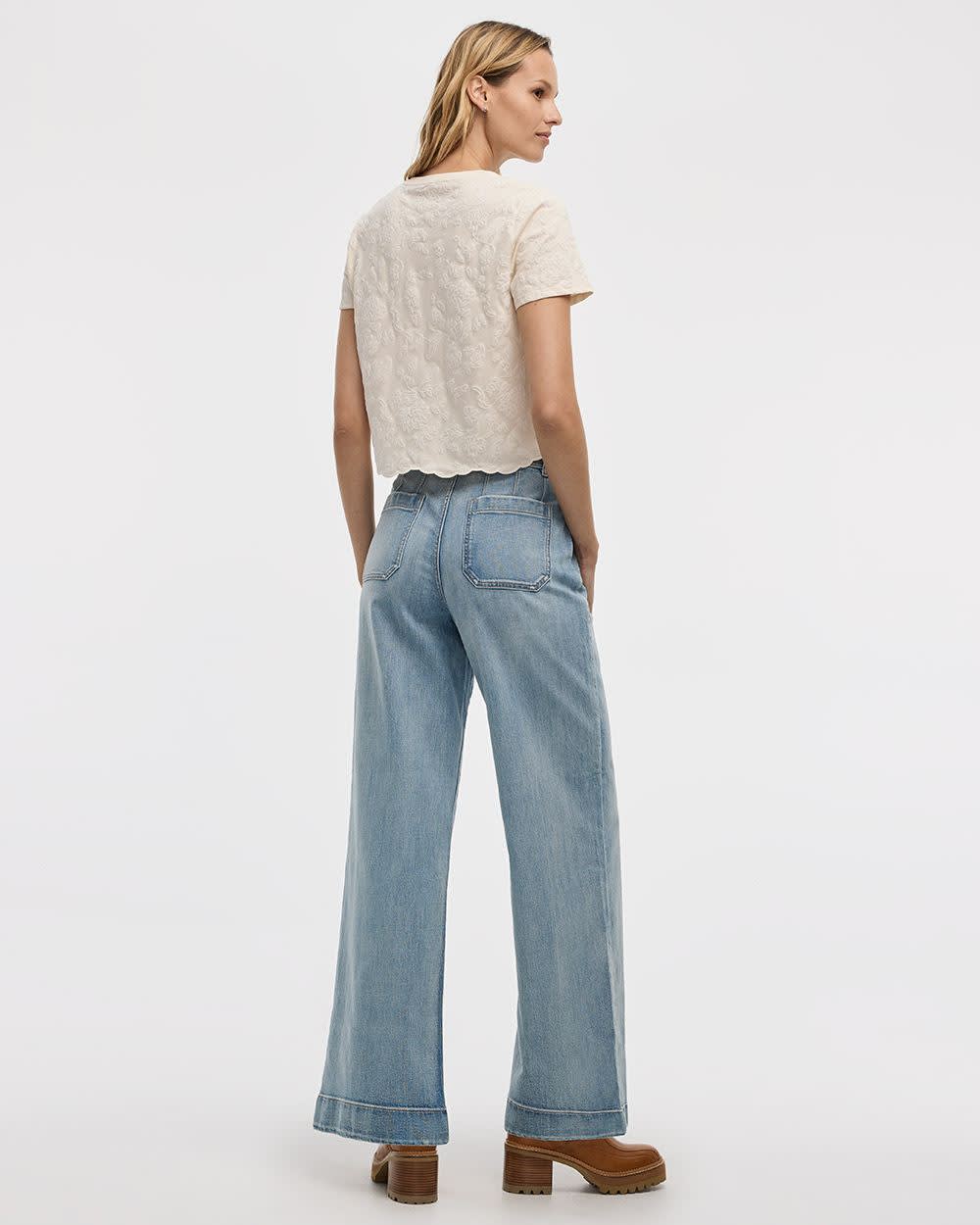 Crew-Neck Embroidered T-Shirt with Scalloped Hem