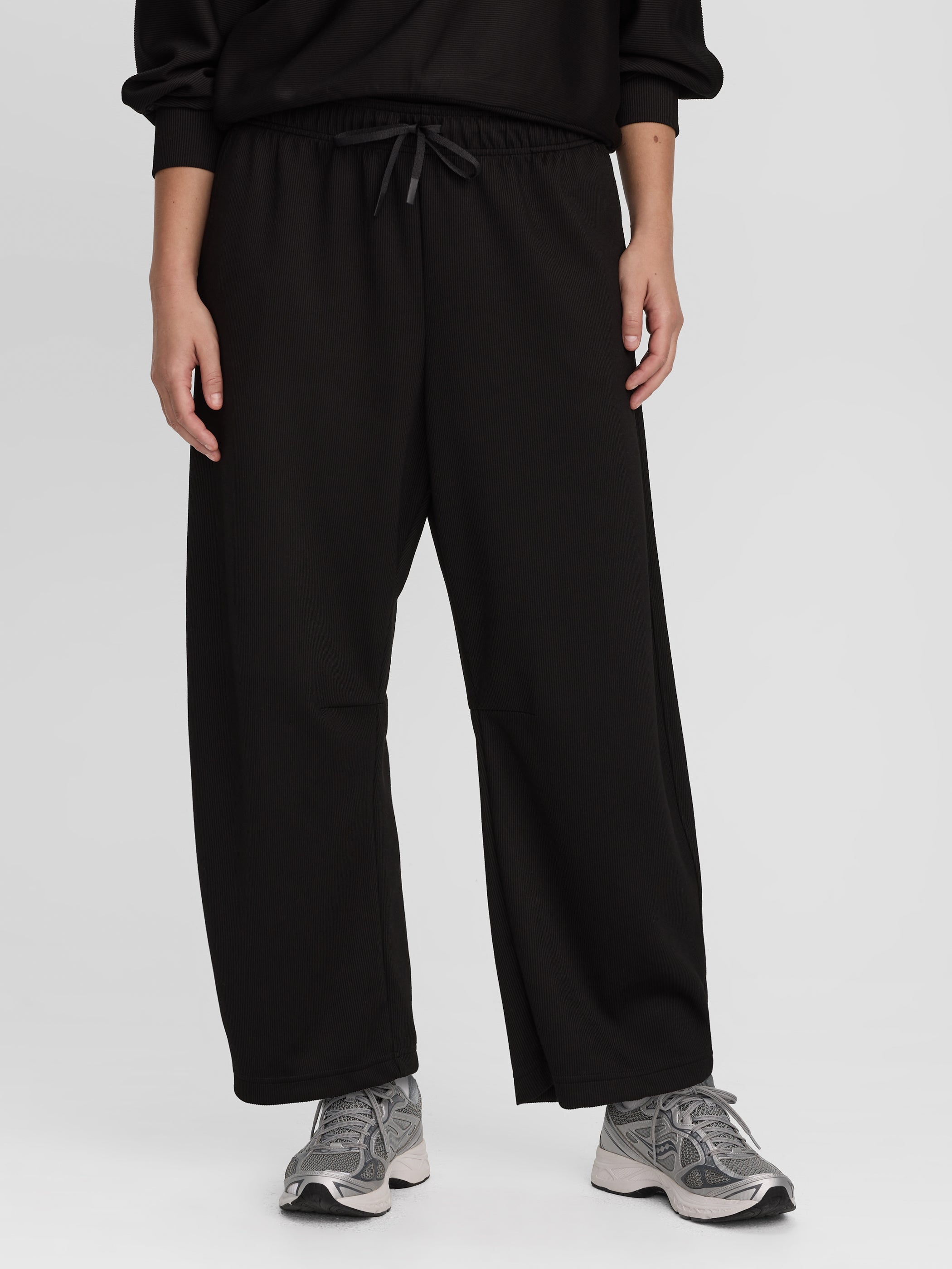 Barrel-Leg Pull-On Pant