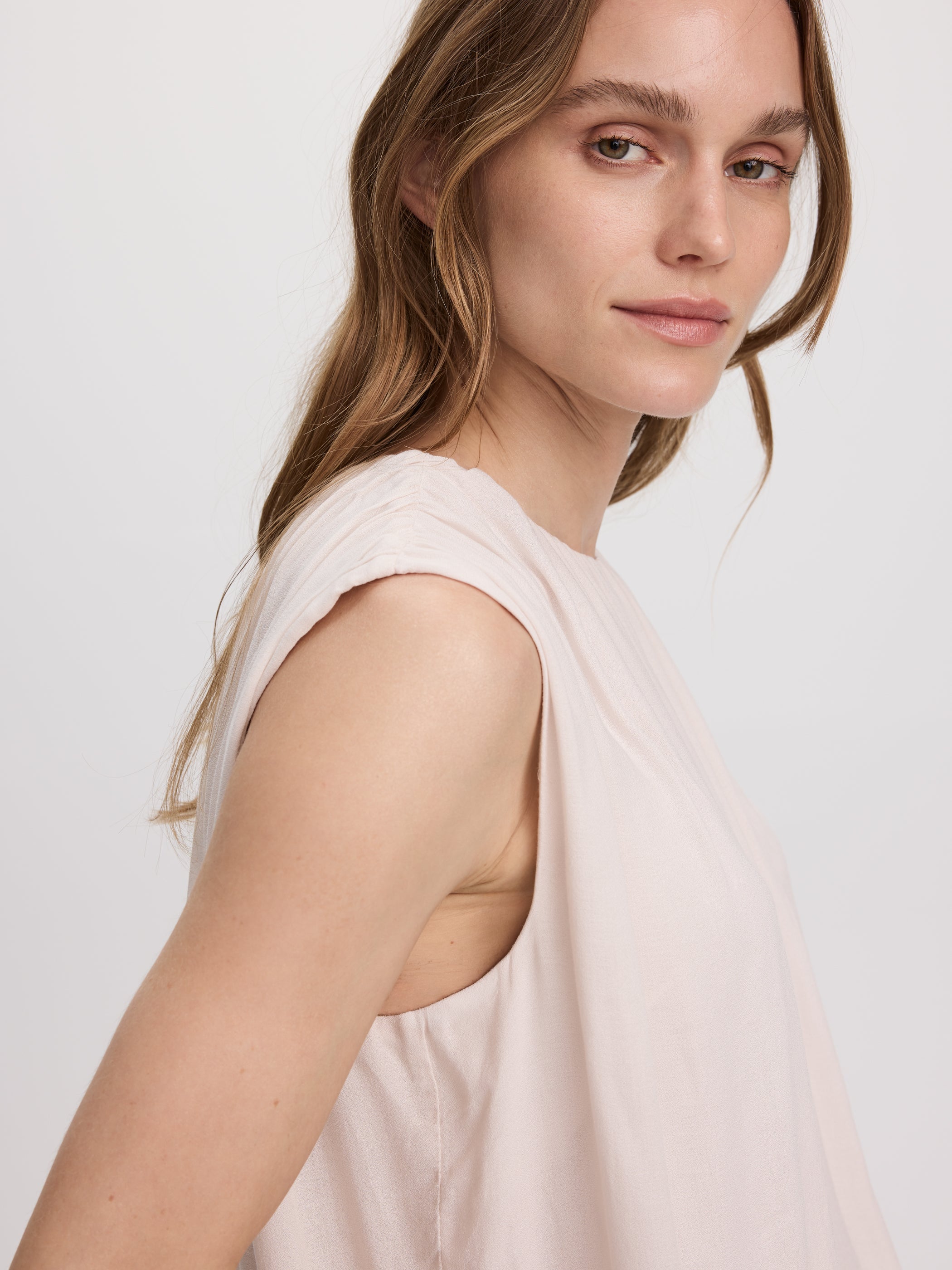 Crew-Neck Tank with Bubble Hem